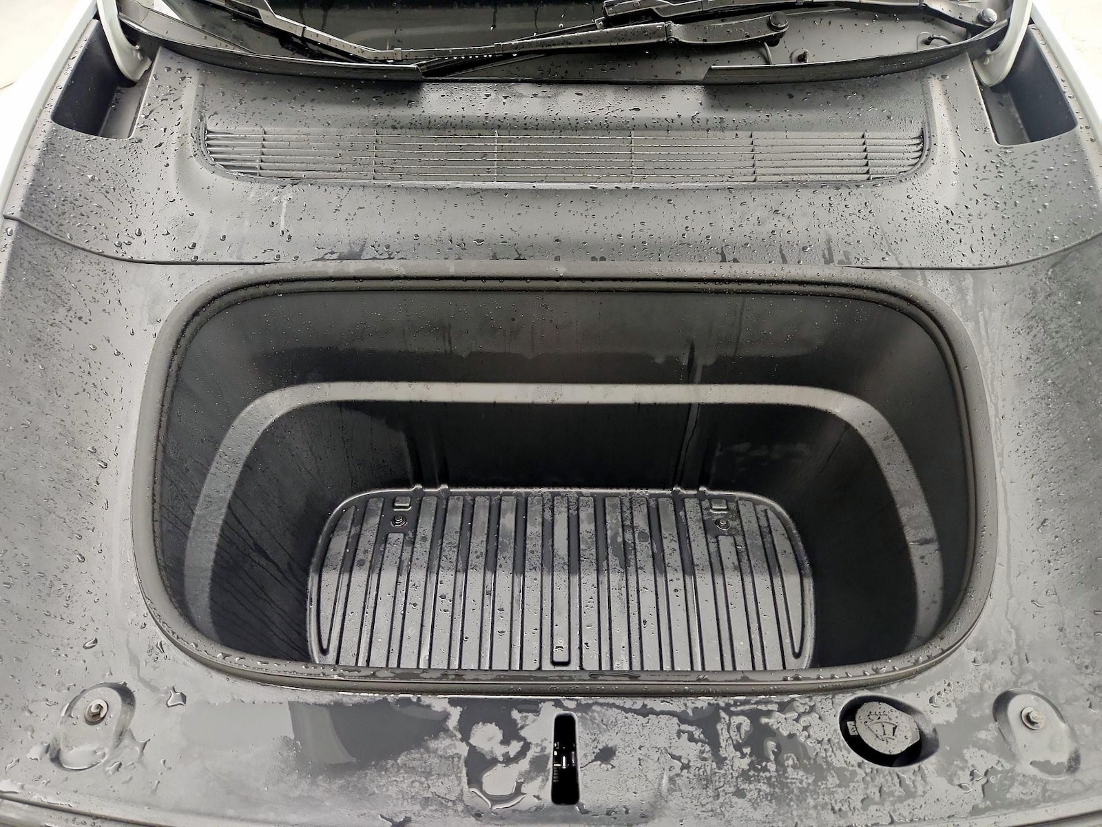 2026 Tesla Model Y Long Range - Photo 23