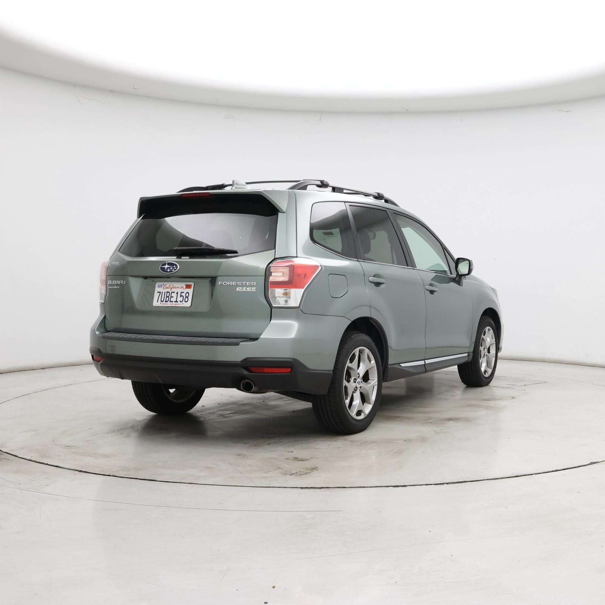 Thumbnail: 2017 Subaru Forester - 8