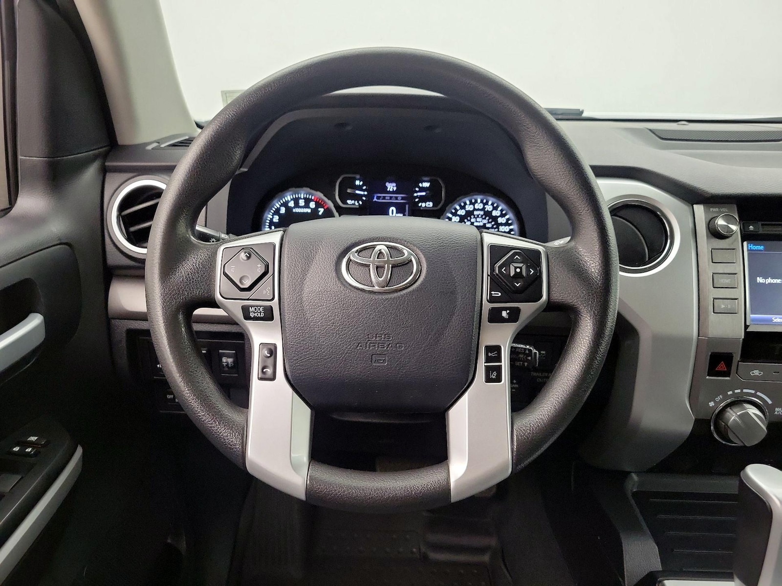 2019 Toyota Tundra SR5 - Photo 11