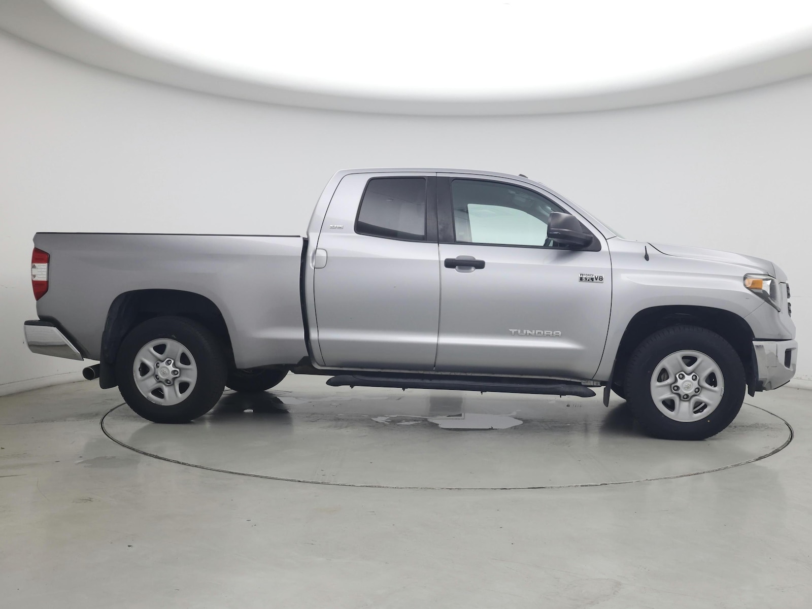 2019 Toyota Tundra SR5 - Photo 8