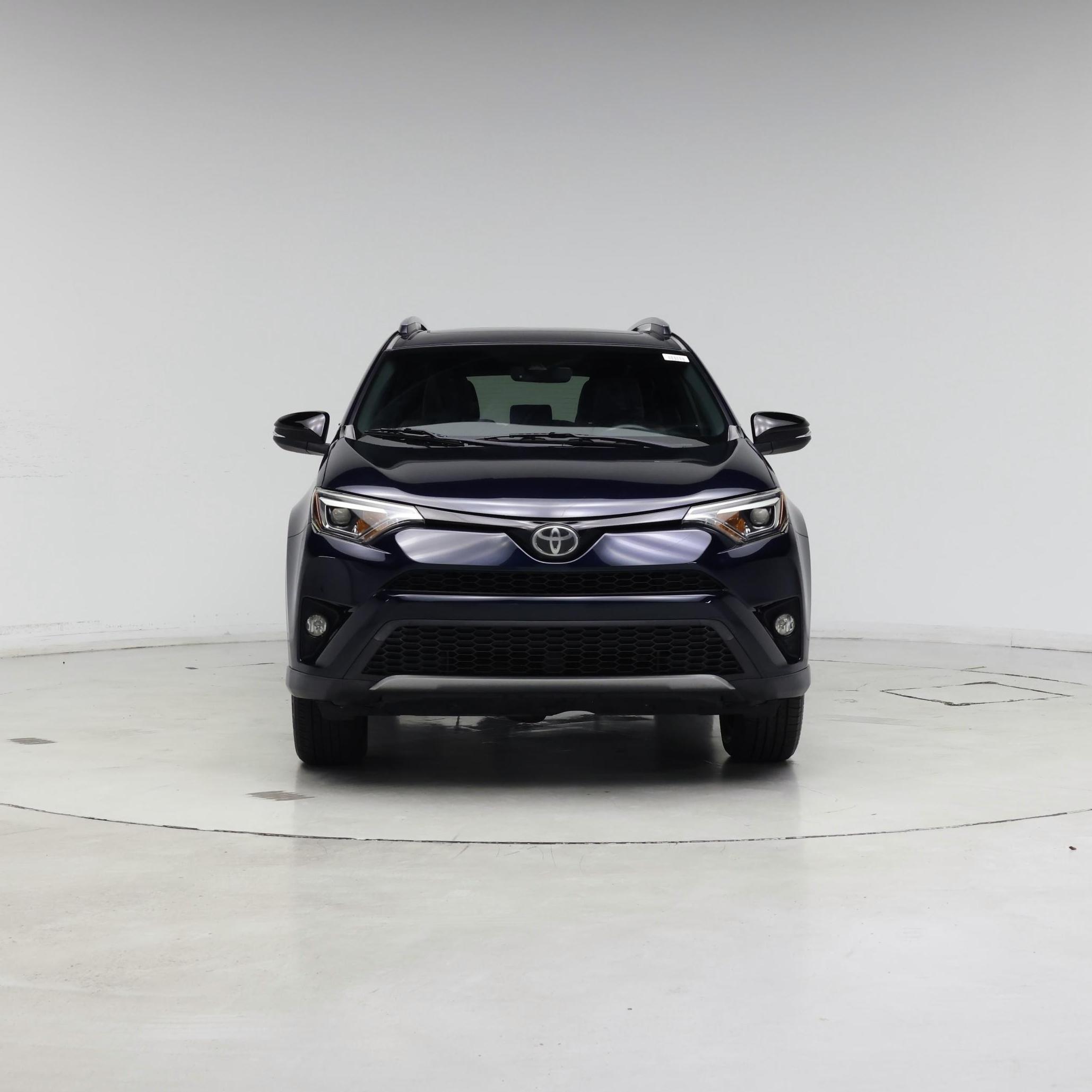 Thumbnail: 2017 Toyota RAV4 - 5