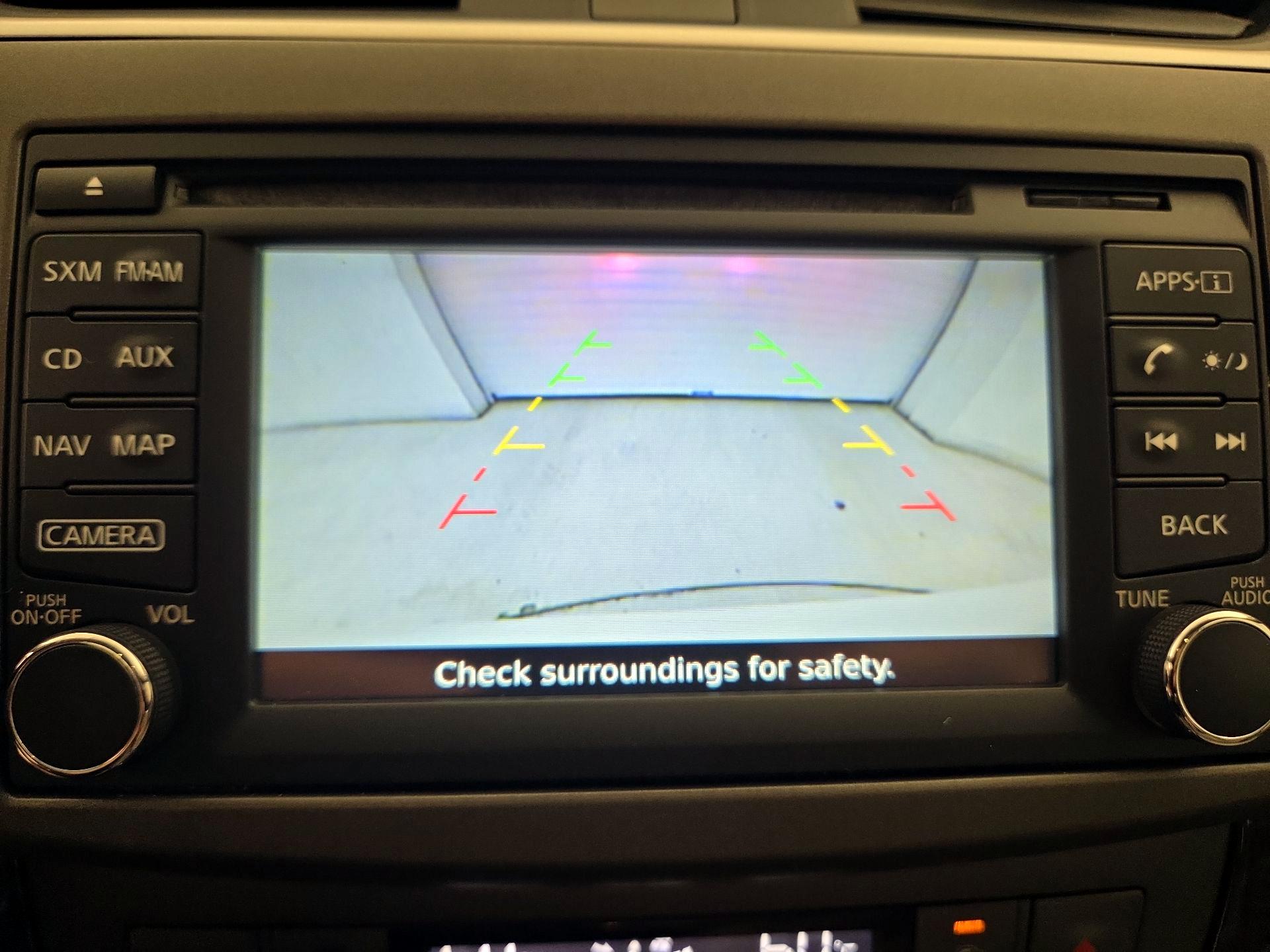 Thumbnail: 2014 Nissan Sentra - 15