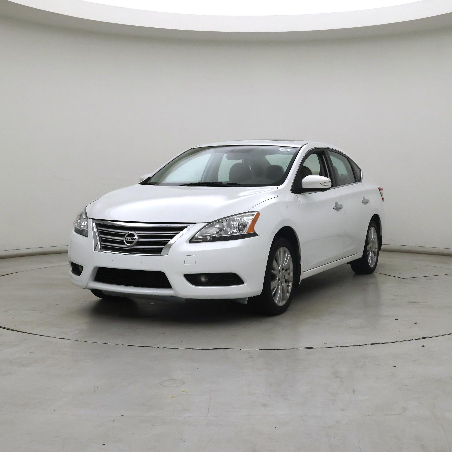 Thumbnail: 2014 Nissan Sentra - 4