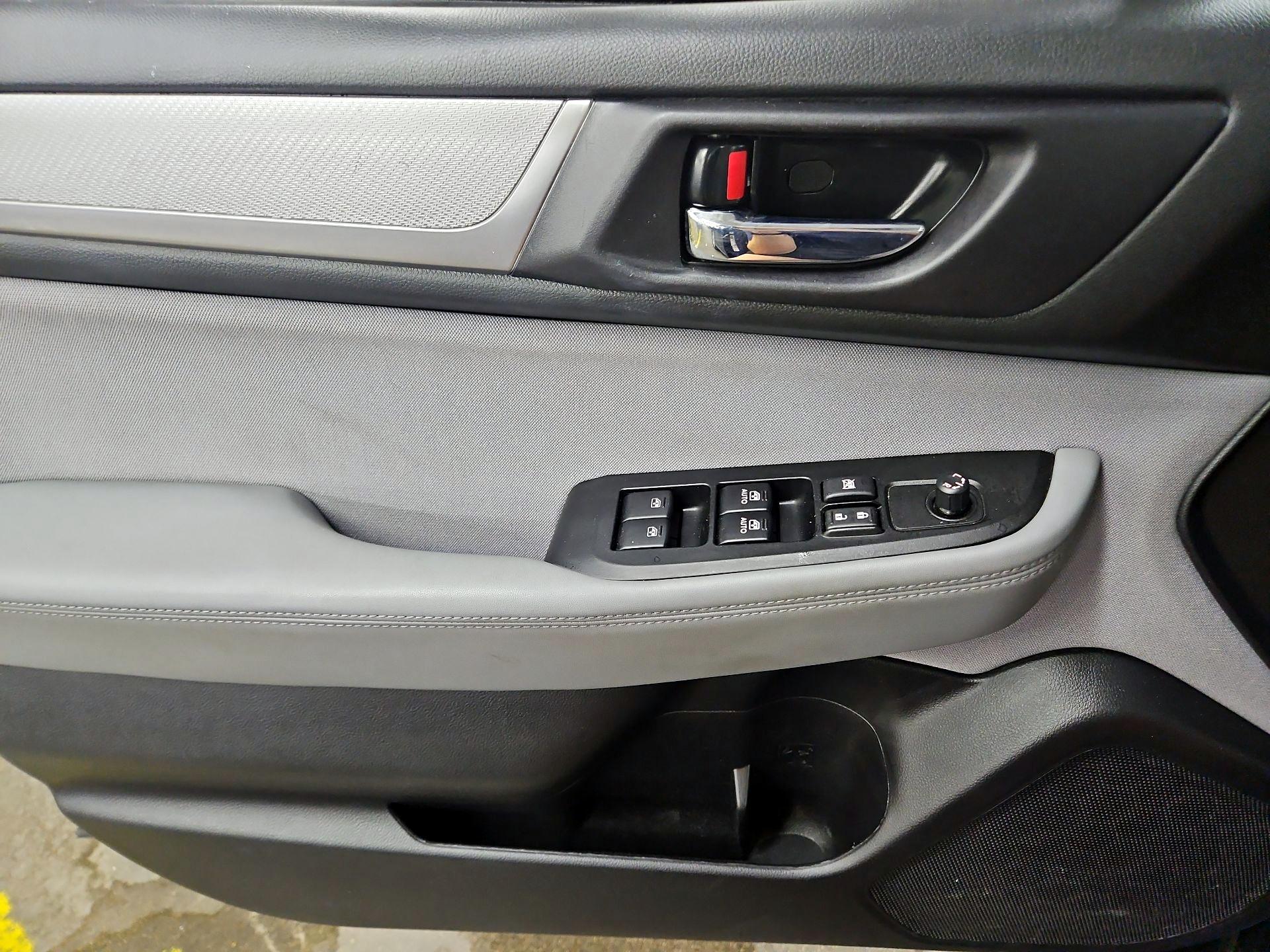 Thumbnail: 2019 Subaru Outback - 12