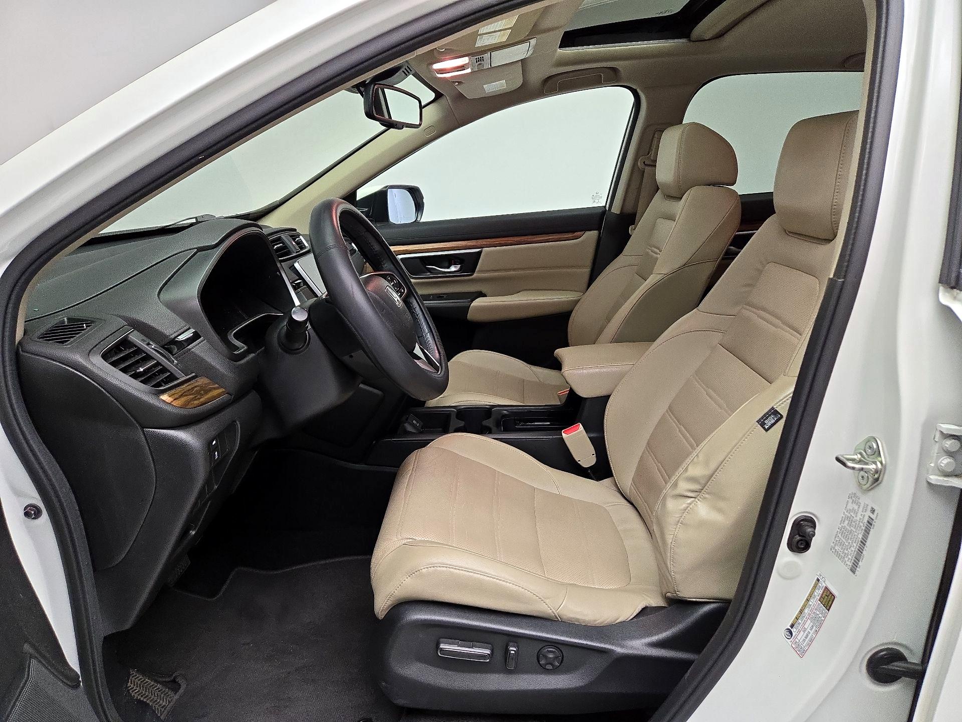 Thumbnail: 2017 Honda CR-V - 11