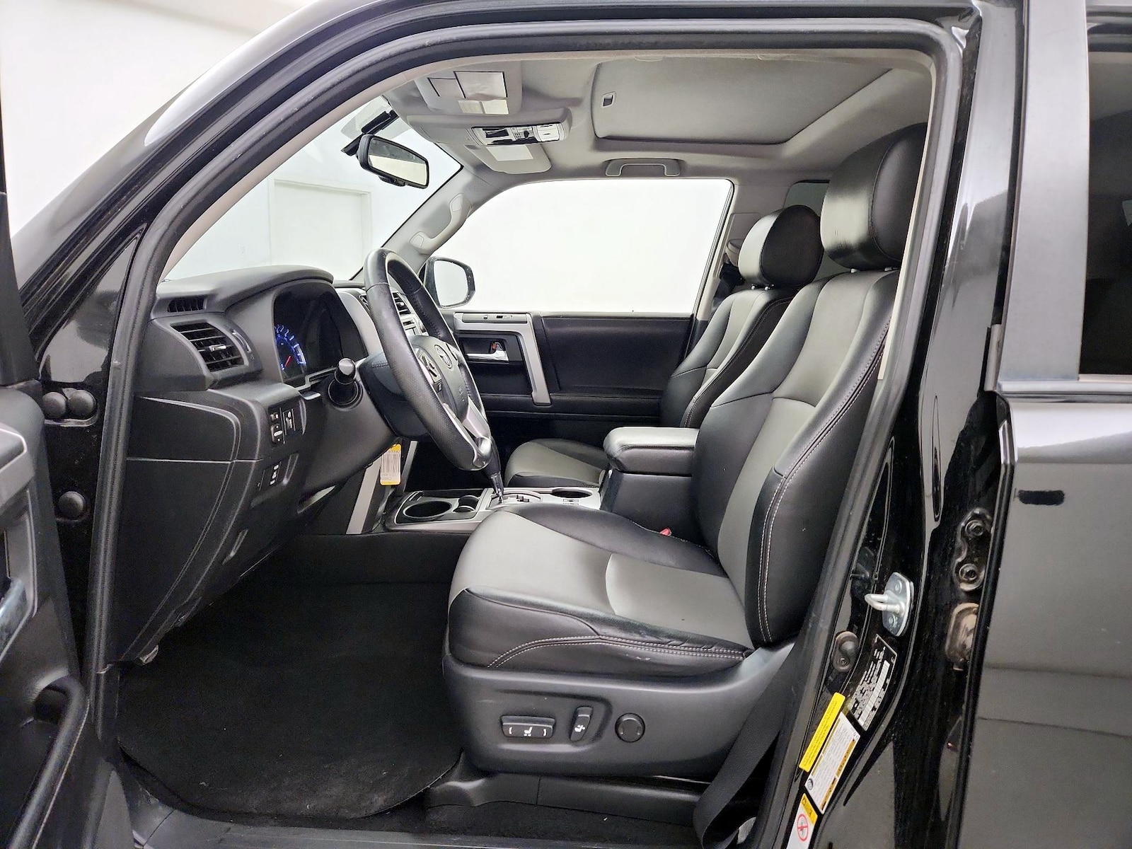 2017 Toyota 4Runner SR5 Premium - Photo 12