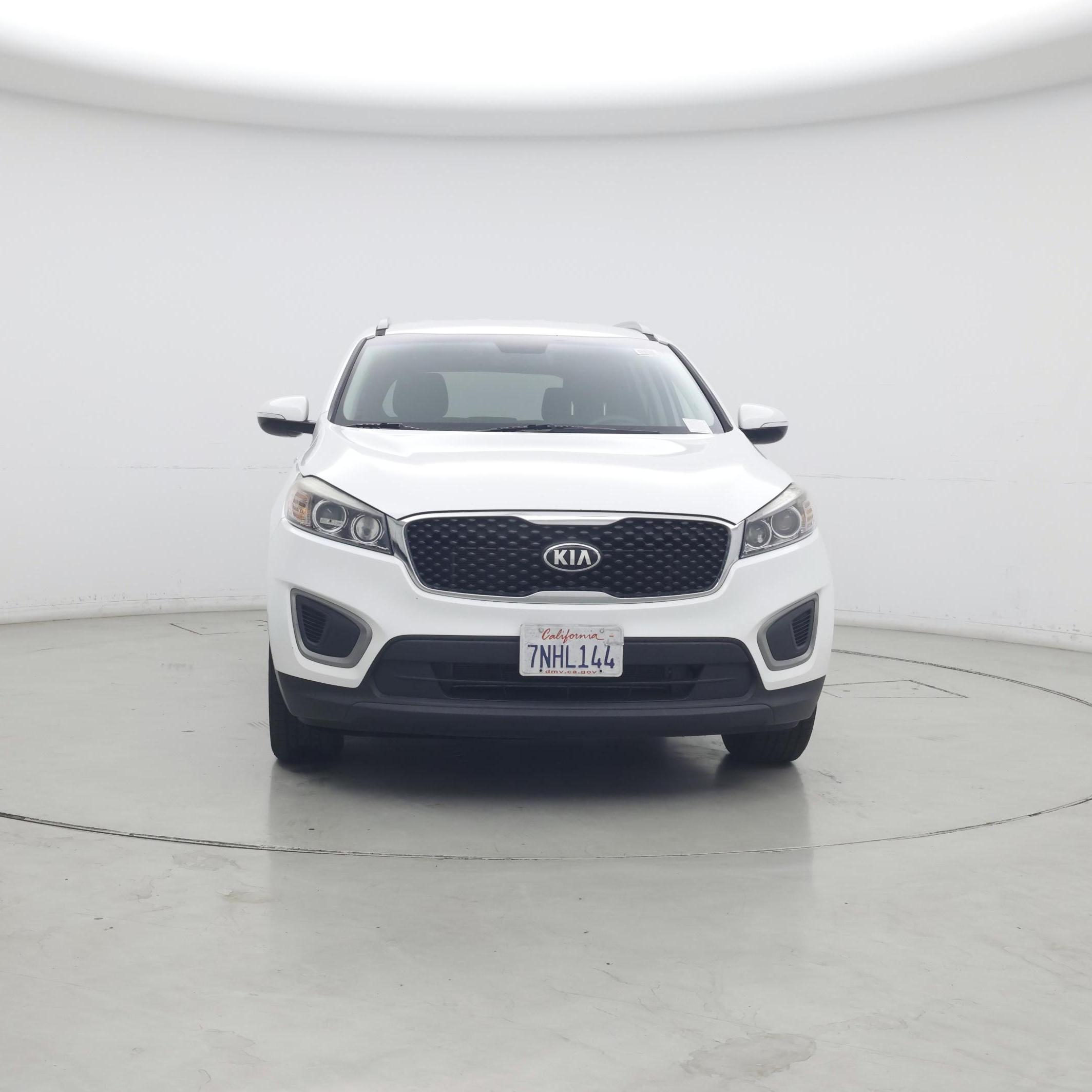 Thumbnail: 2016 Kia Sorento - 5