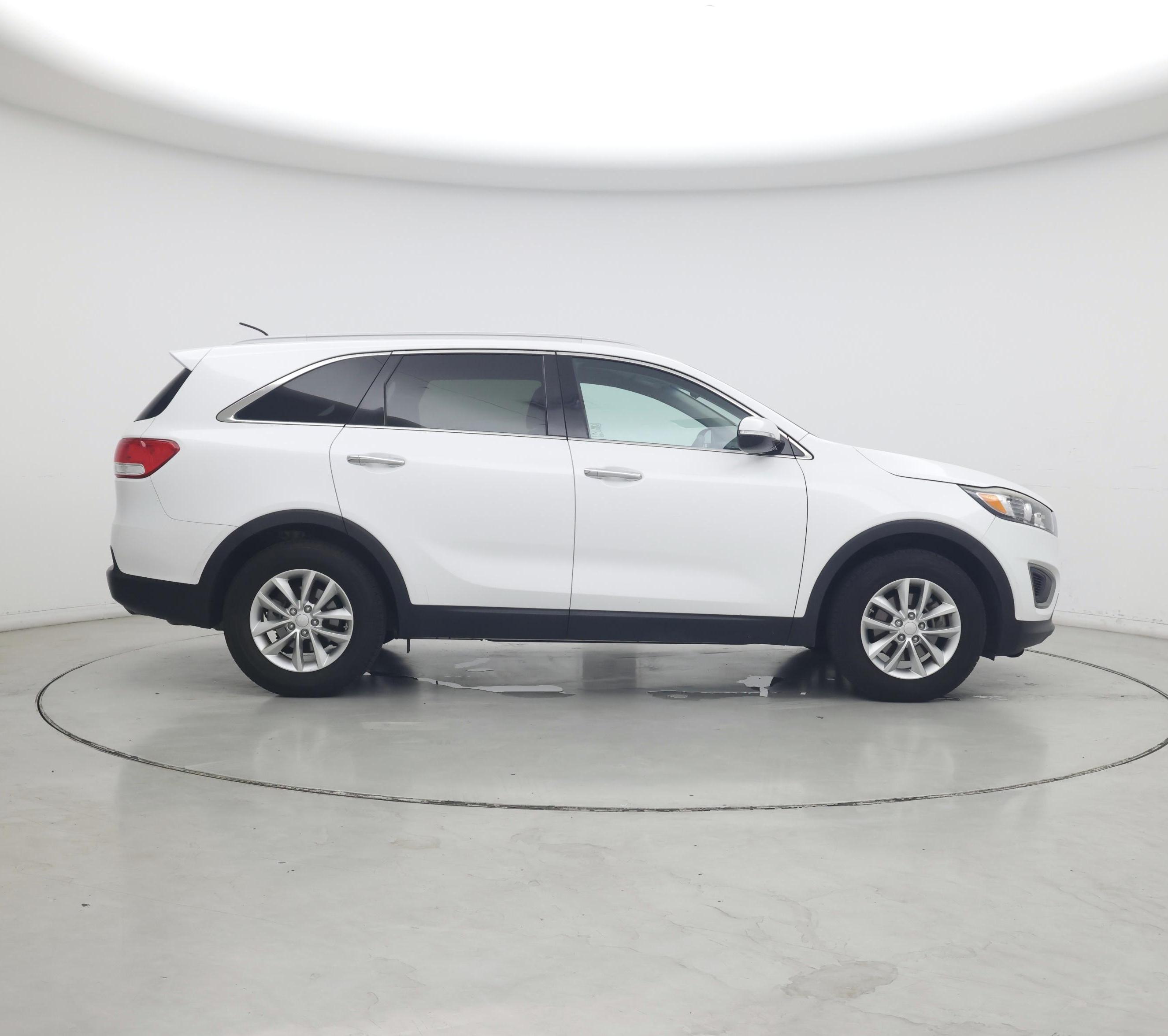 Thumbnail: 2016 Kia Sorento - 7