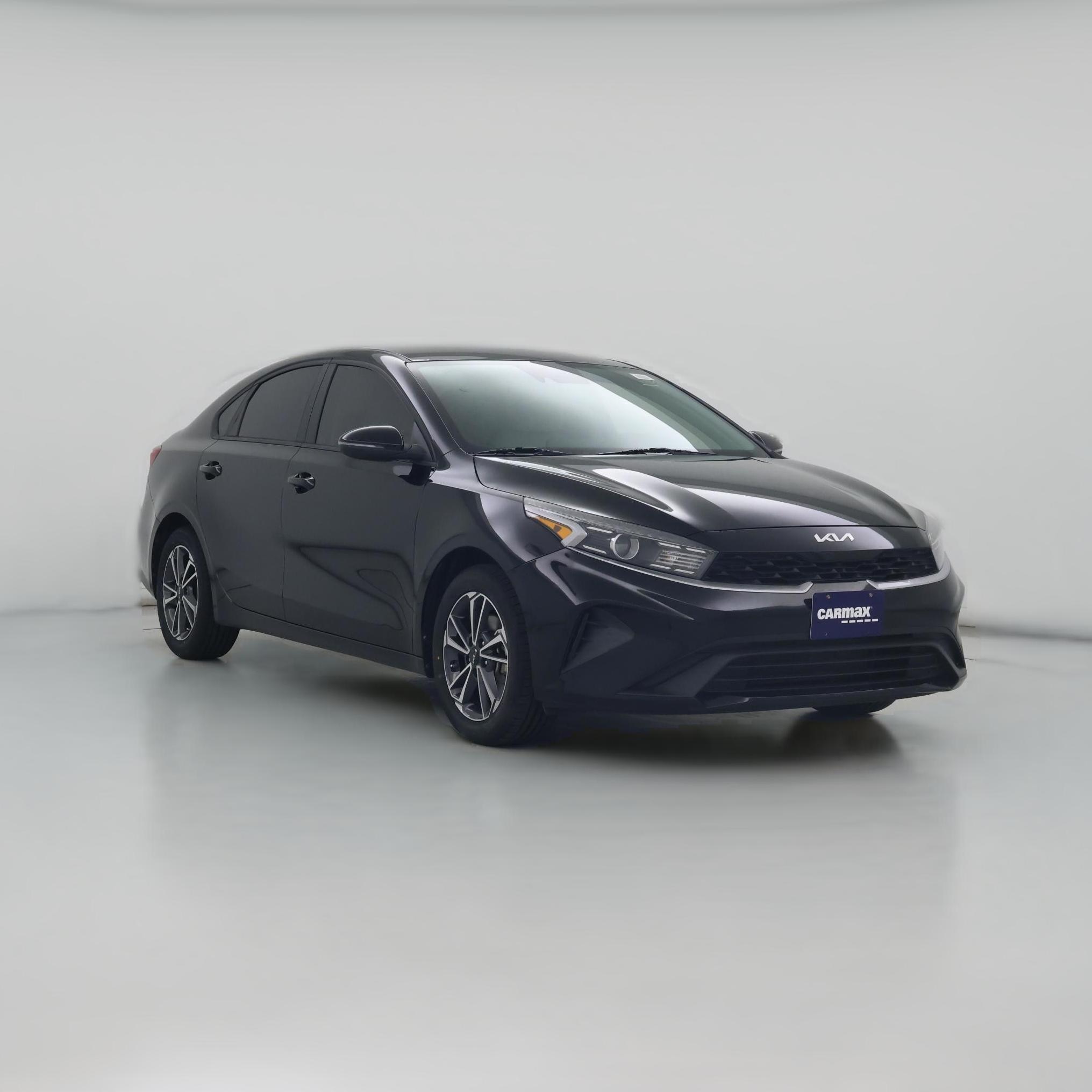 Thumbnail: 2022 Kia Forte - 1