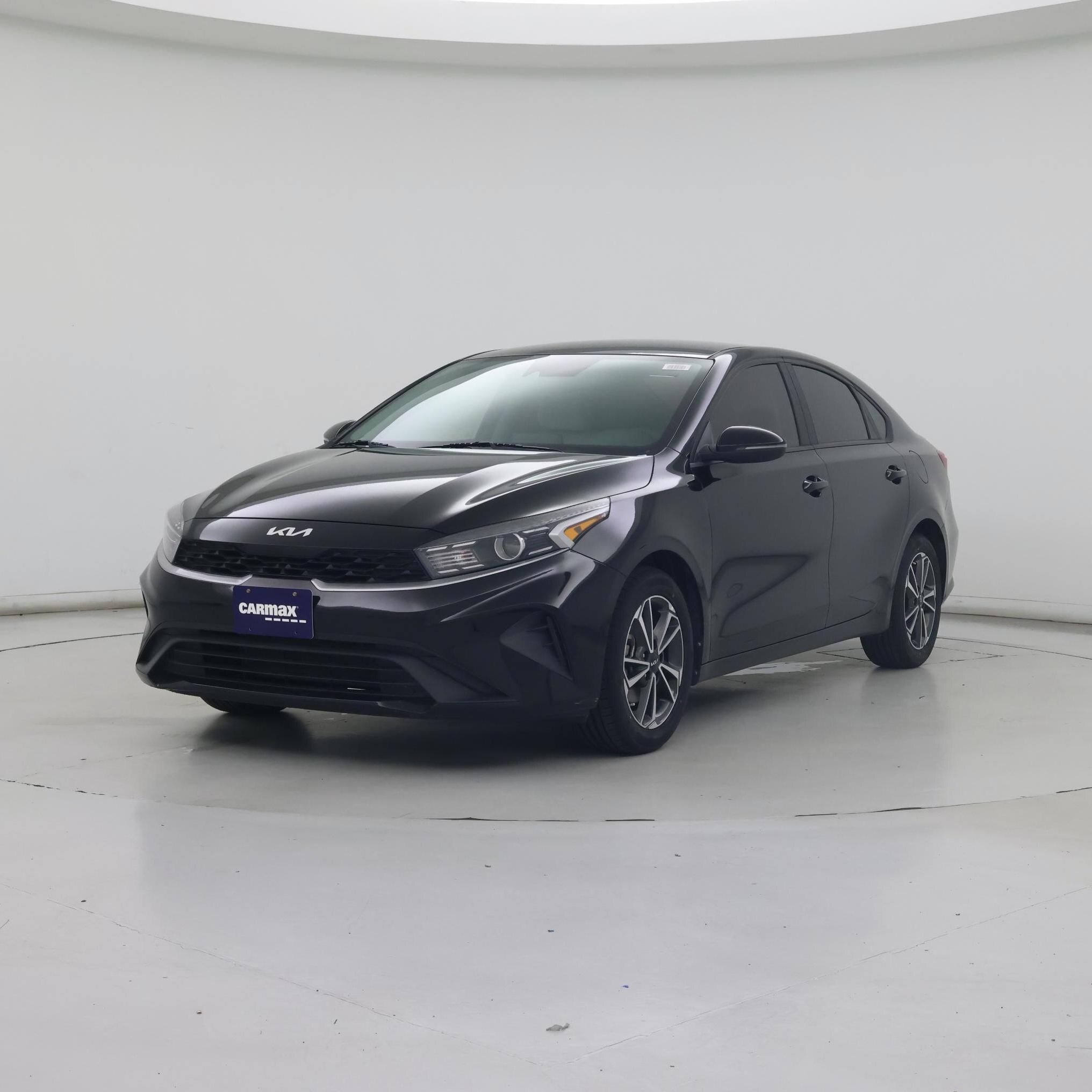 Thumbnail: 2022 Kia Forte - 4