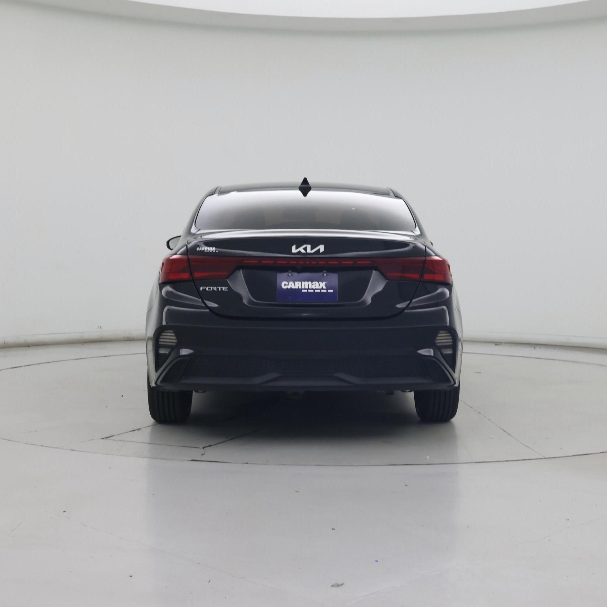 Thumbnail: 2022 Kia Forte - 6
