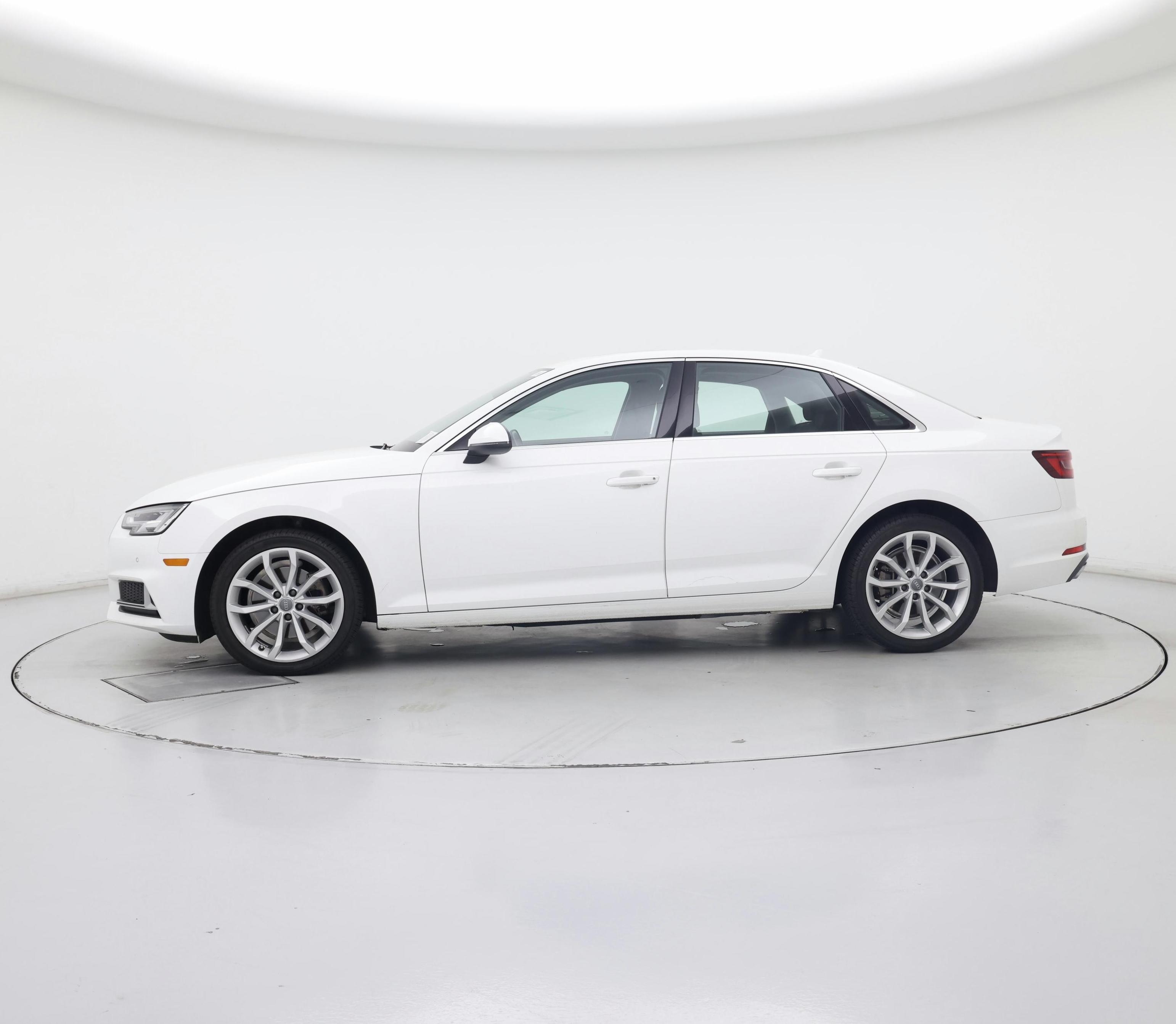 Thumbnail: 2019 Audi A4 - 3