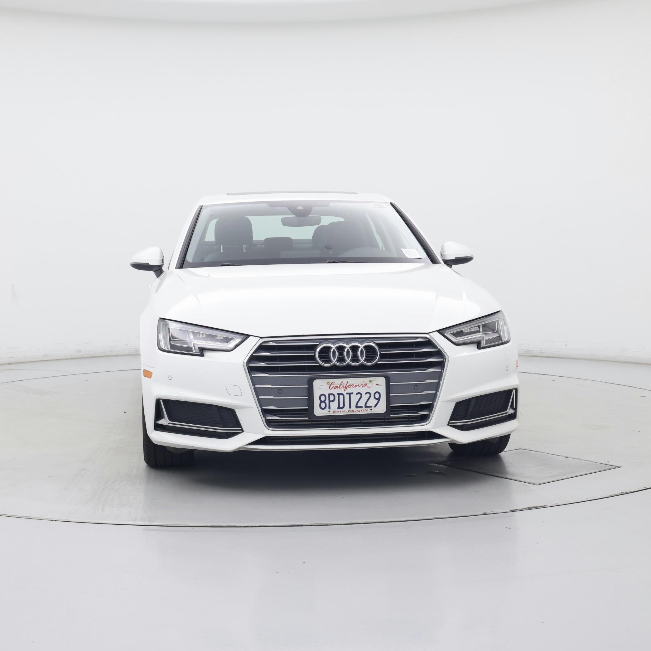 Thumbnail: 2019 Audi A4 - 5