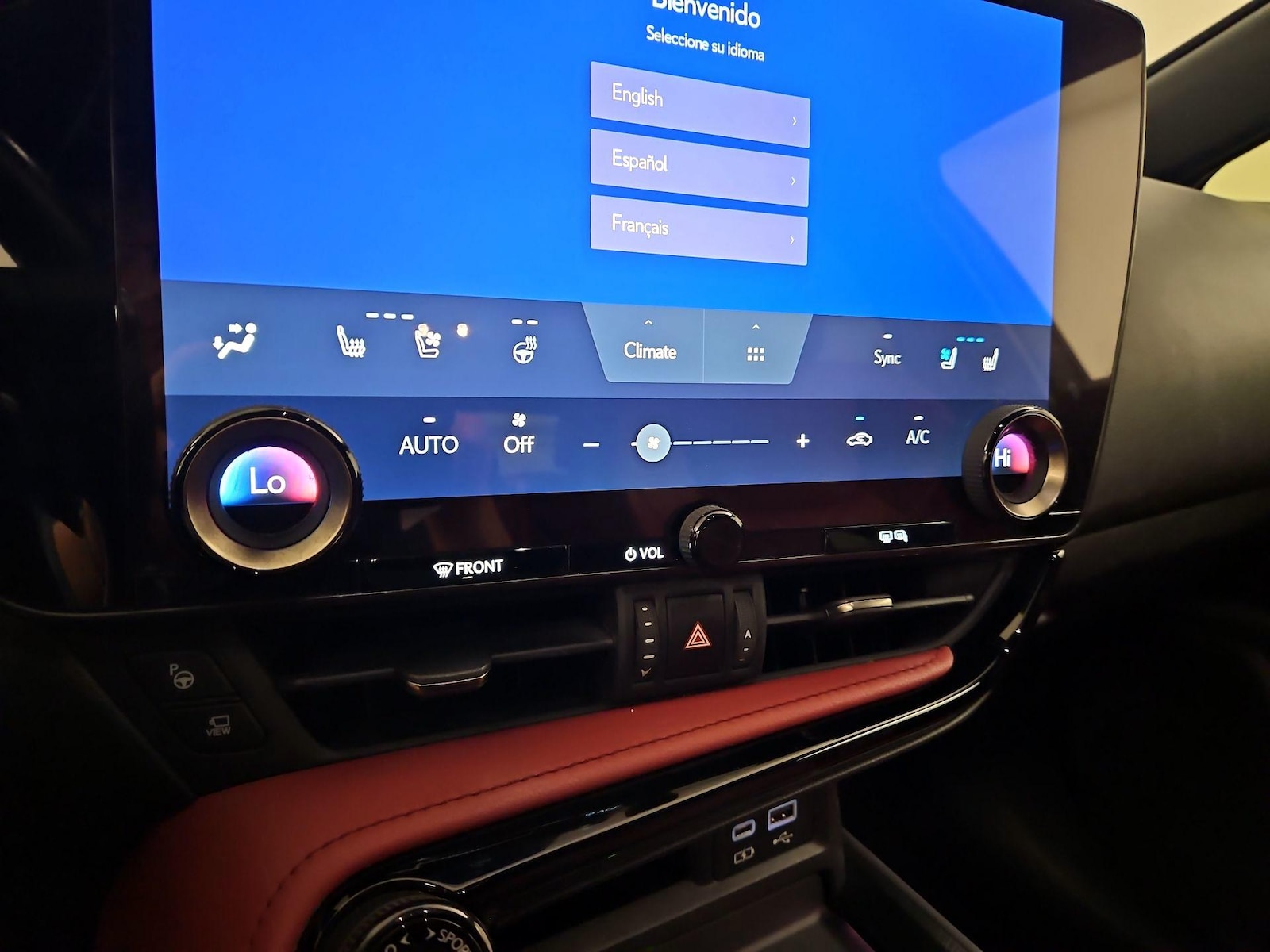 2022 Lexus NX Hybrid 350h - Photo 17