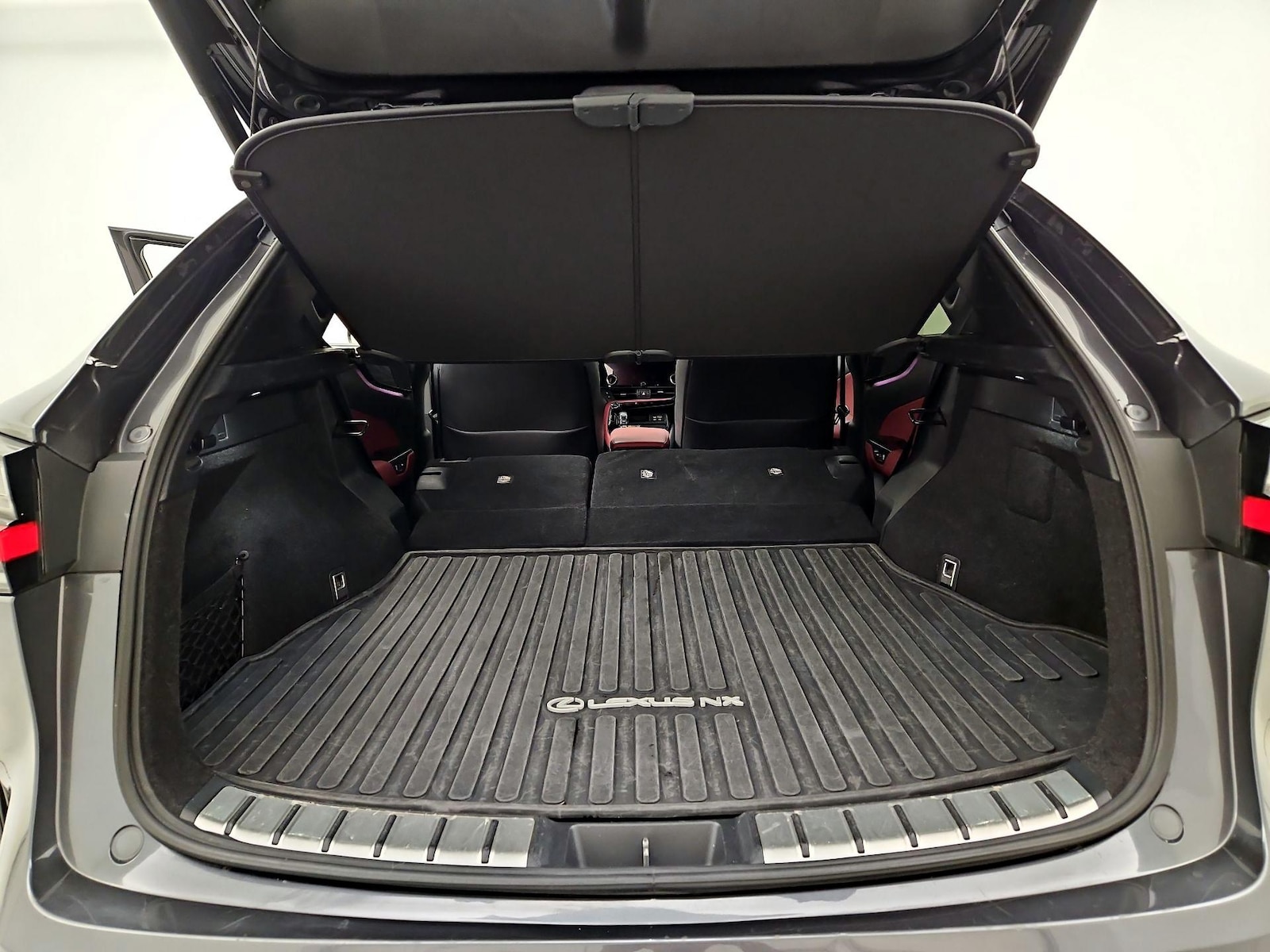 2022 Lexus NX Hybrid 350h - Photo 22