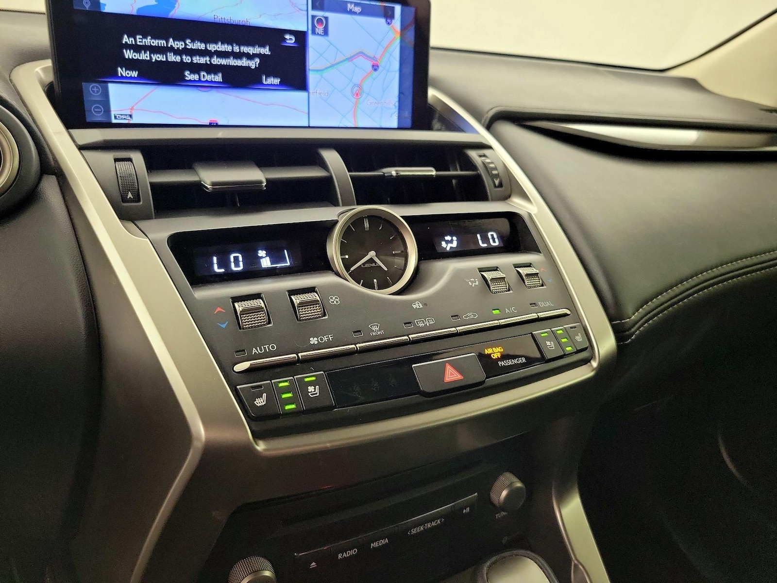 2020 Lexus NX 300 - Photo 18