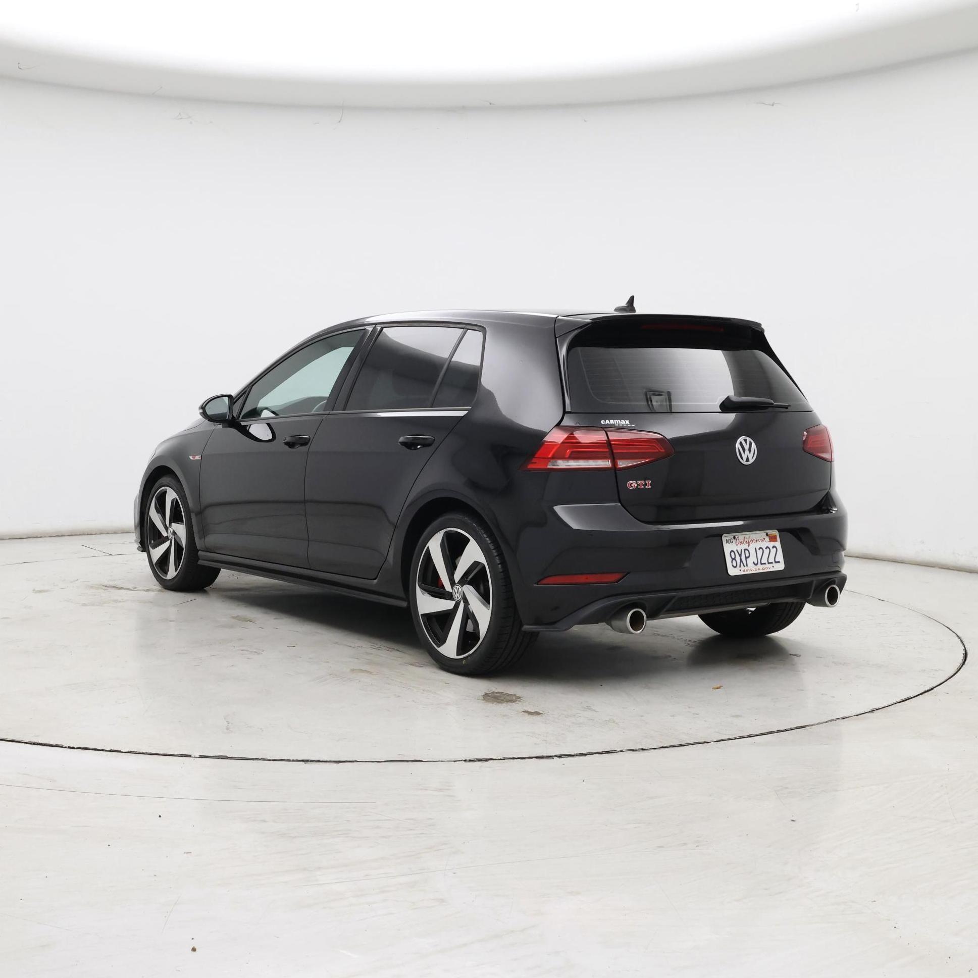 Thumbnail: 2021 Volkswagen Golf - 2