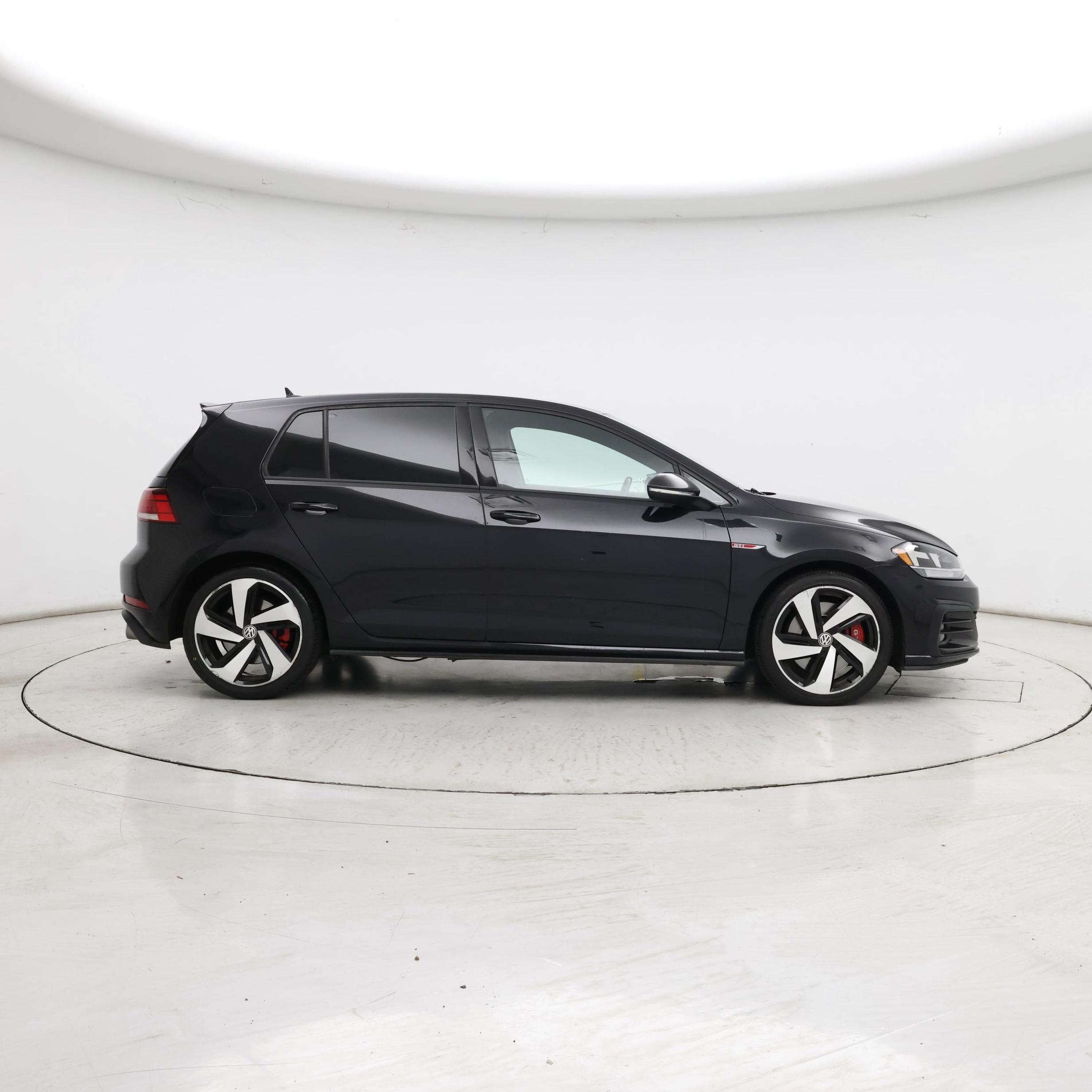 Thumbnail: 2021 Volkswagen Golf - 7