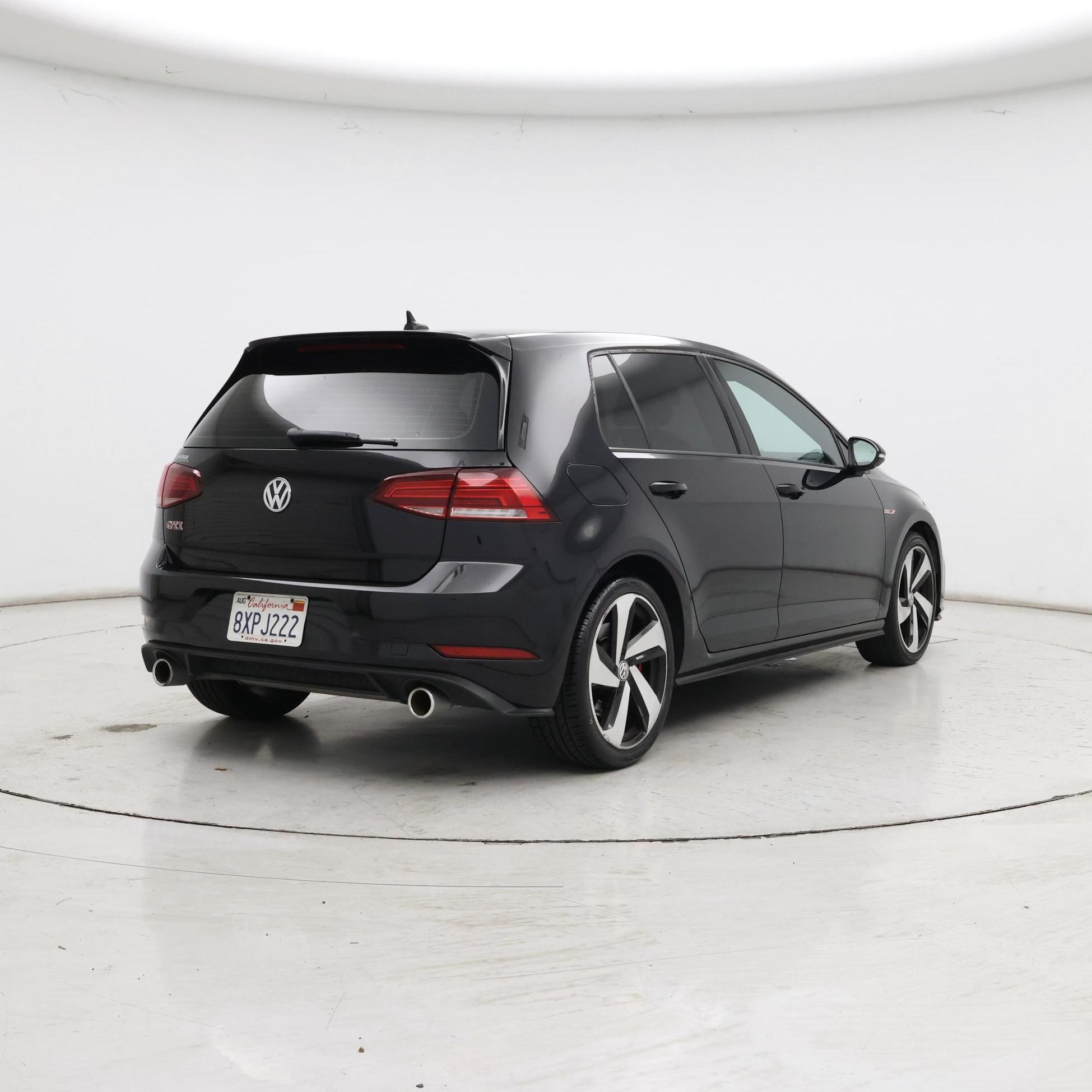 Thumbnail: 2021 Volkswagen Golf - 8