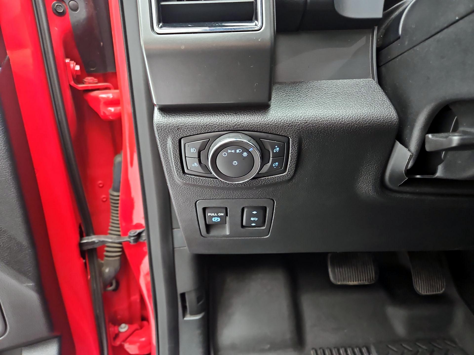 Thumbnail: 2018 Ford F-150 - 13