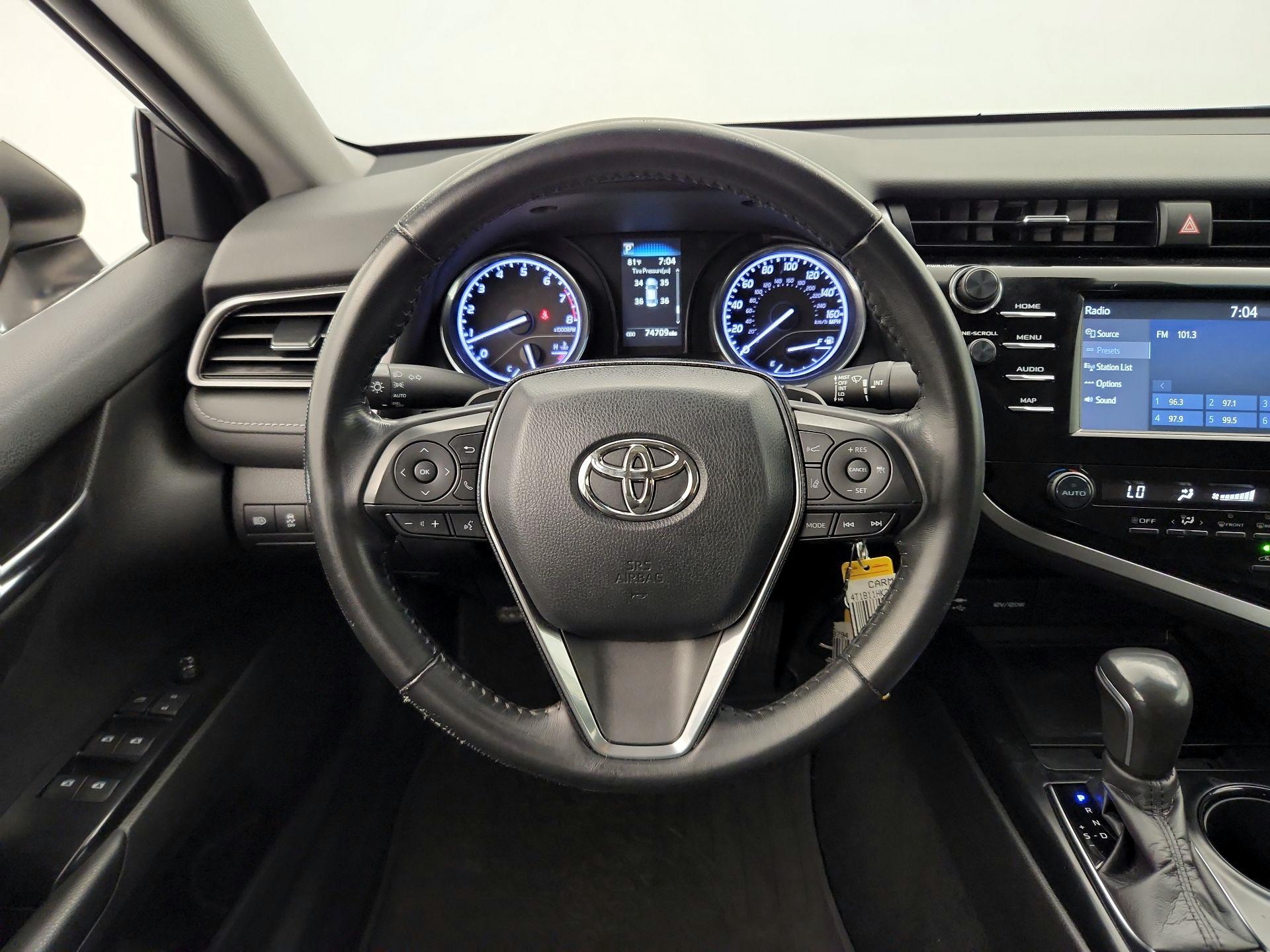 Thumbnail: 2019 Toyota Camry - 10