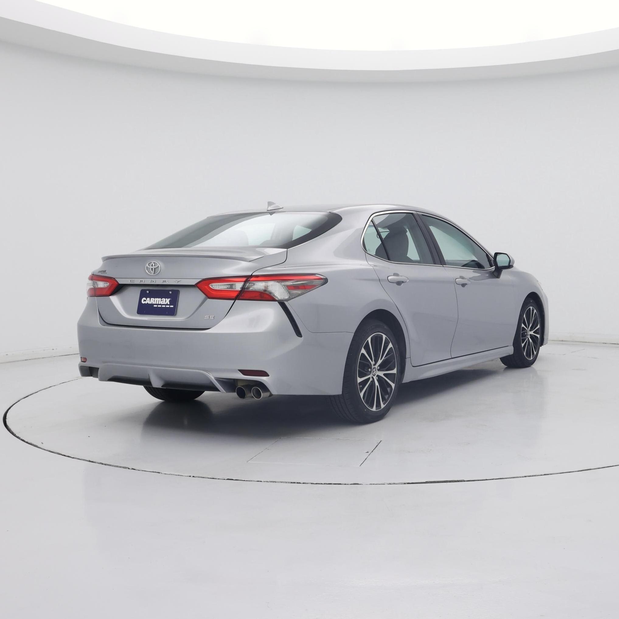 Thumbnail: 2019 Toyota Camry - 8