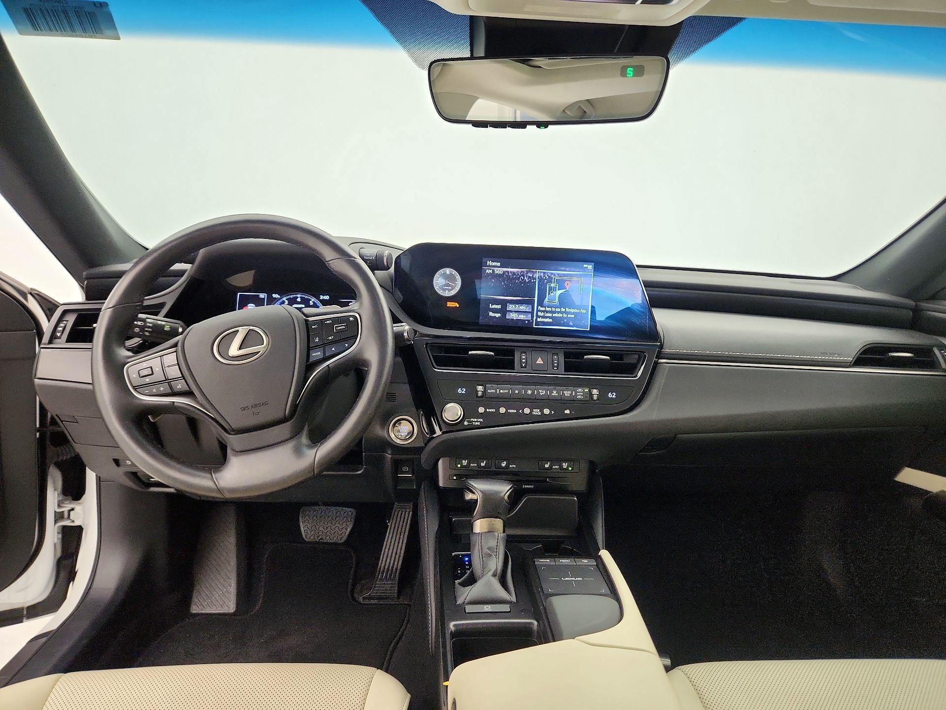 Thumbnail: 2022 Lexus ES - 9