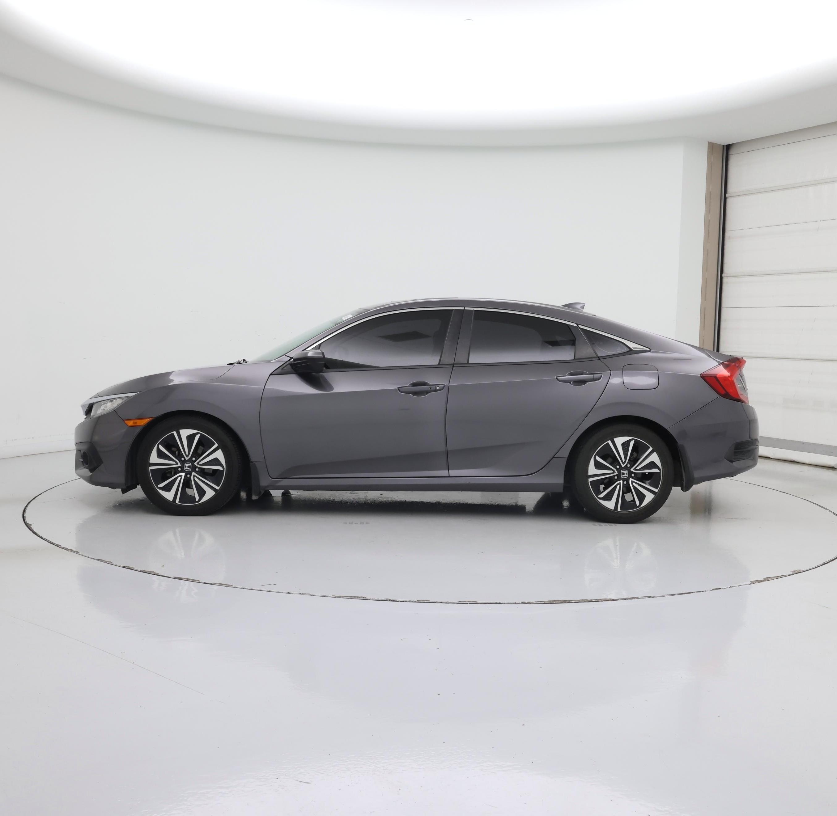 Thumbnail: 2018 Honda Civic - 3