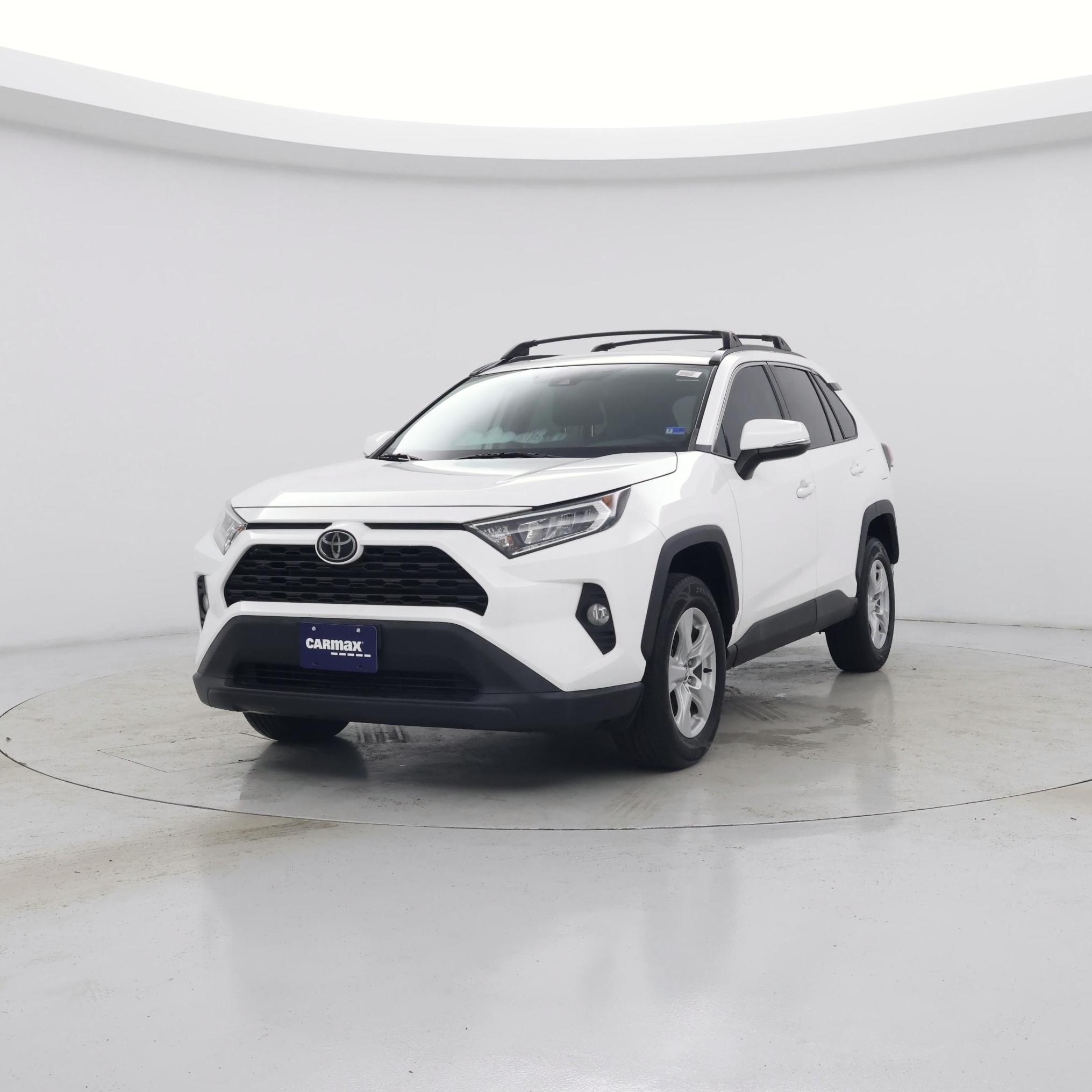 Thumbnail: 2020 Toyota RAV4 - 4