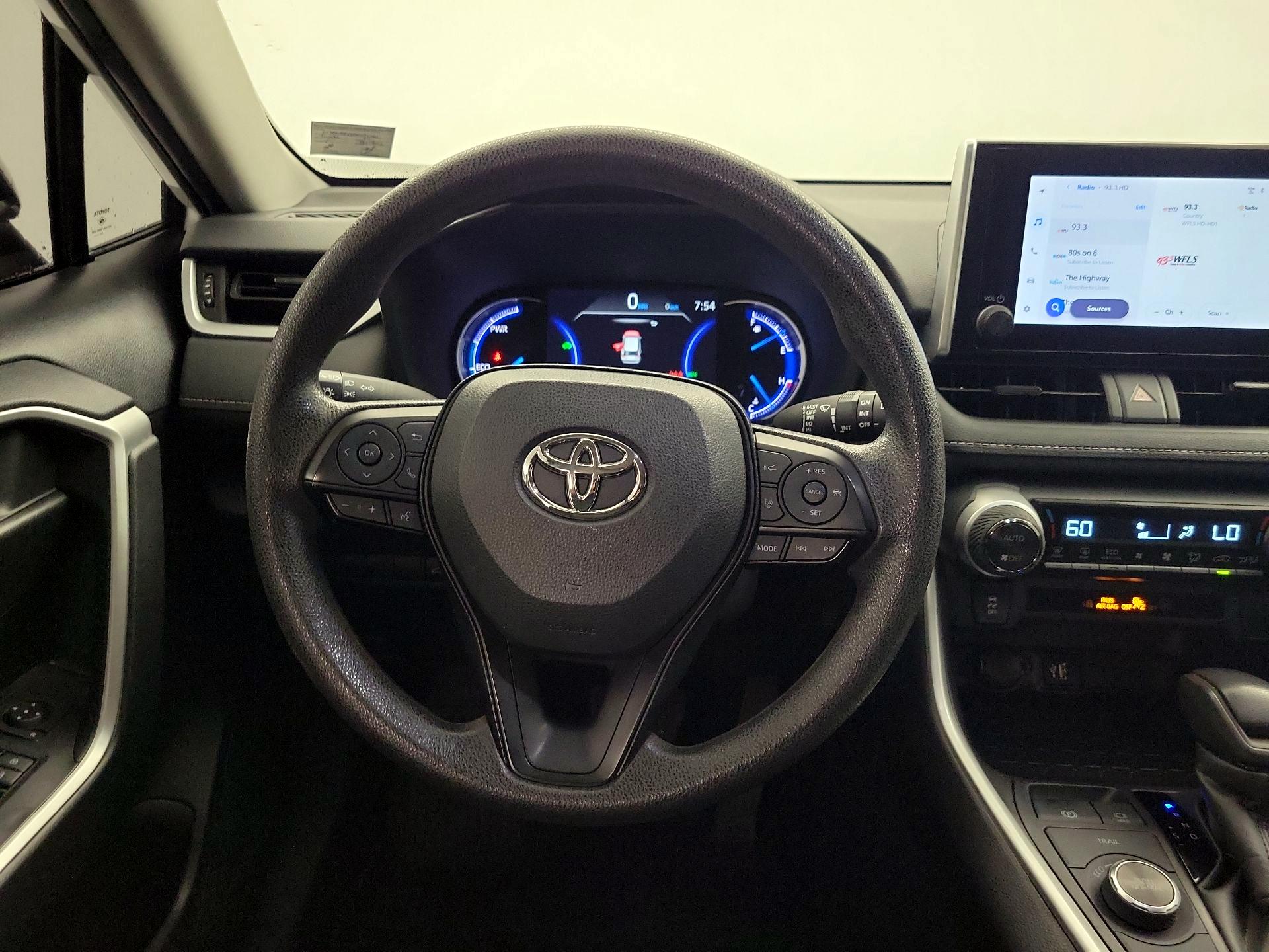 Thumbnail: 2024 Toyota RAV4 - 10