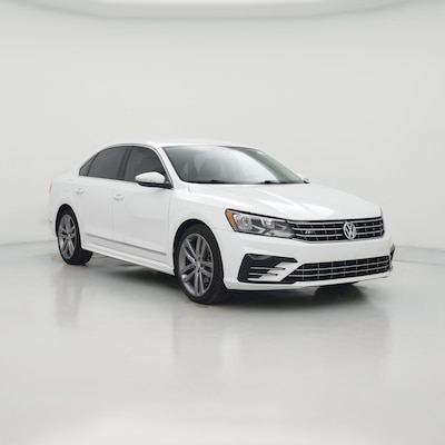 2016 Volkswagen Passat R-Line