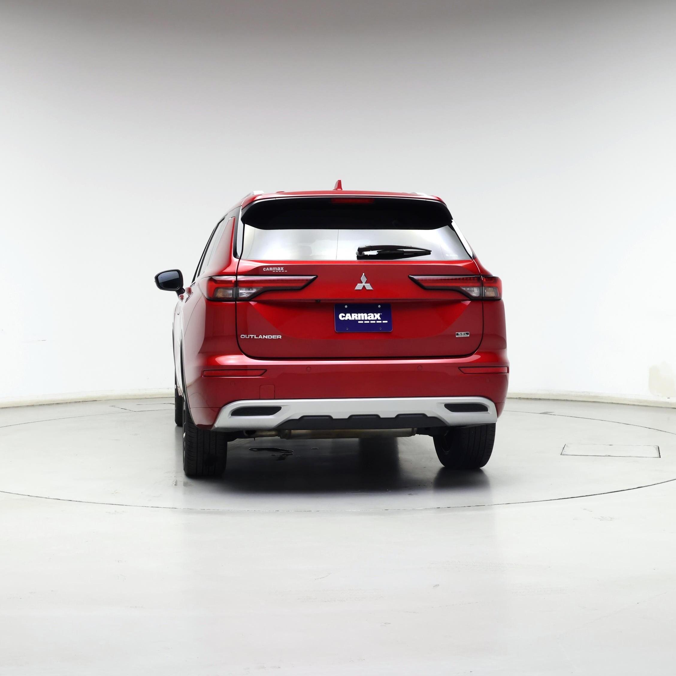 Thumbnail: 2022 Mitsubishi Outlander - 6