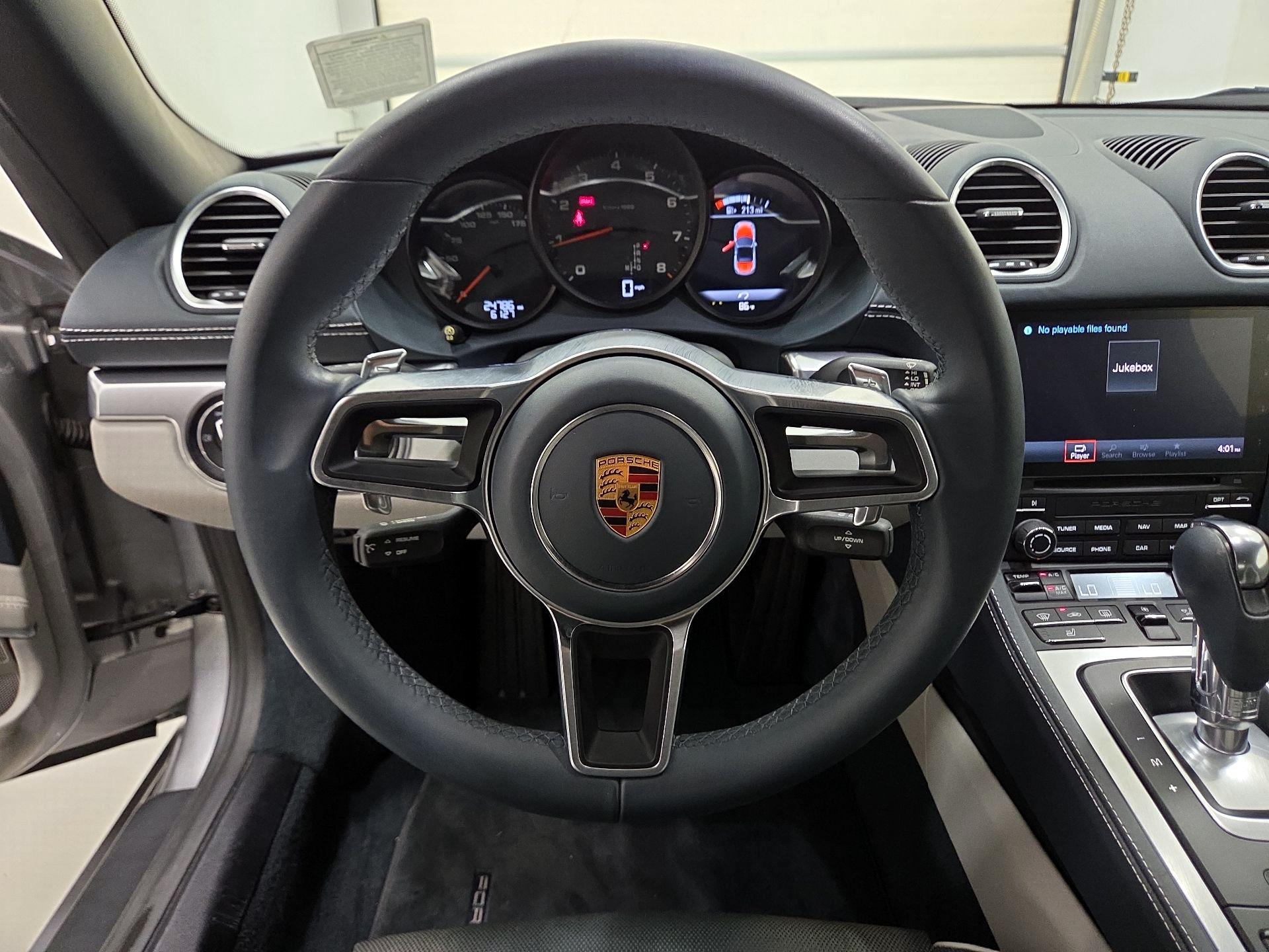 Thumbnail: 2019 Porsche 718 Boxster - 10