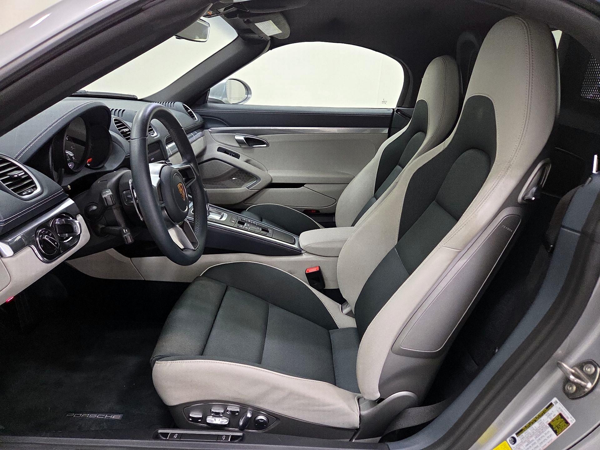 Thumbnail: 2019 Porsche 718 Boxster - 11