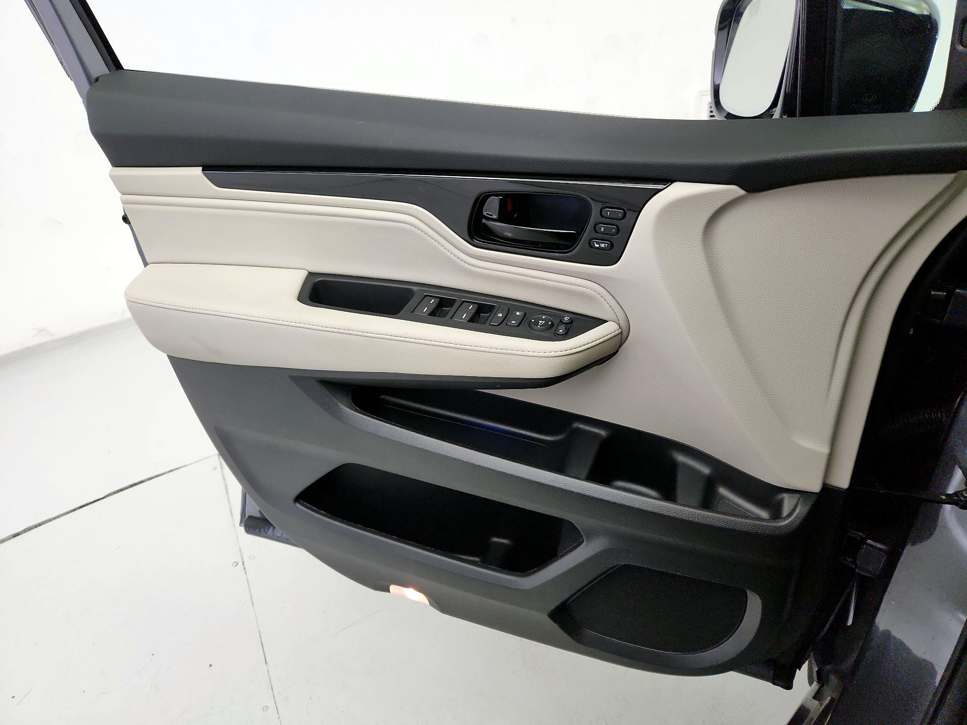 Thumbnail: 2025 Honda Odyssey - 12