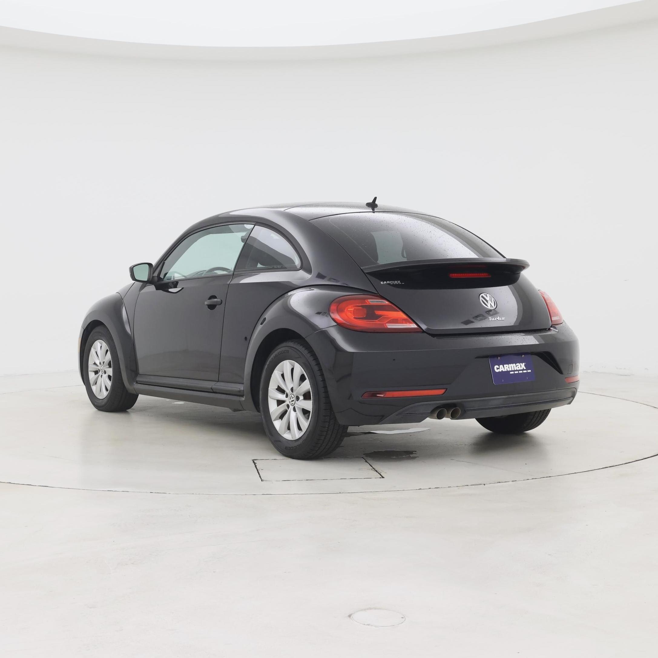 Thumbnail: 2017 Volkswagen Beetle - 2