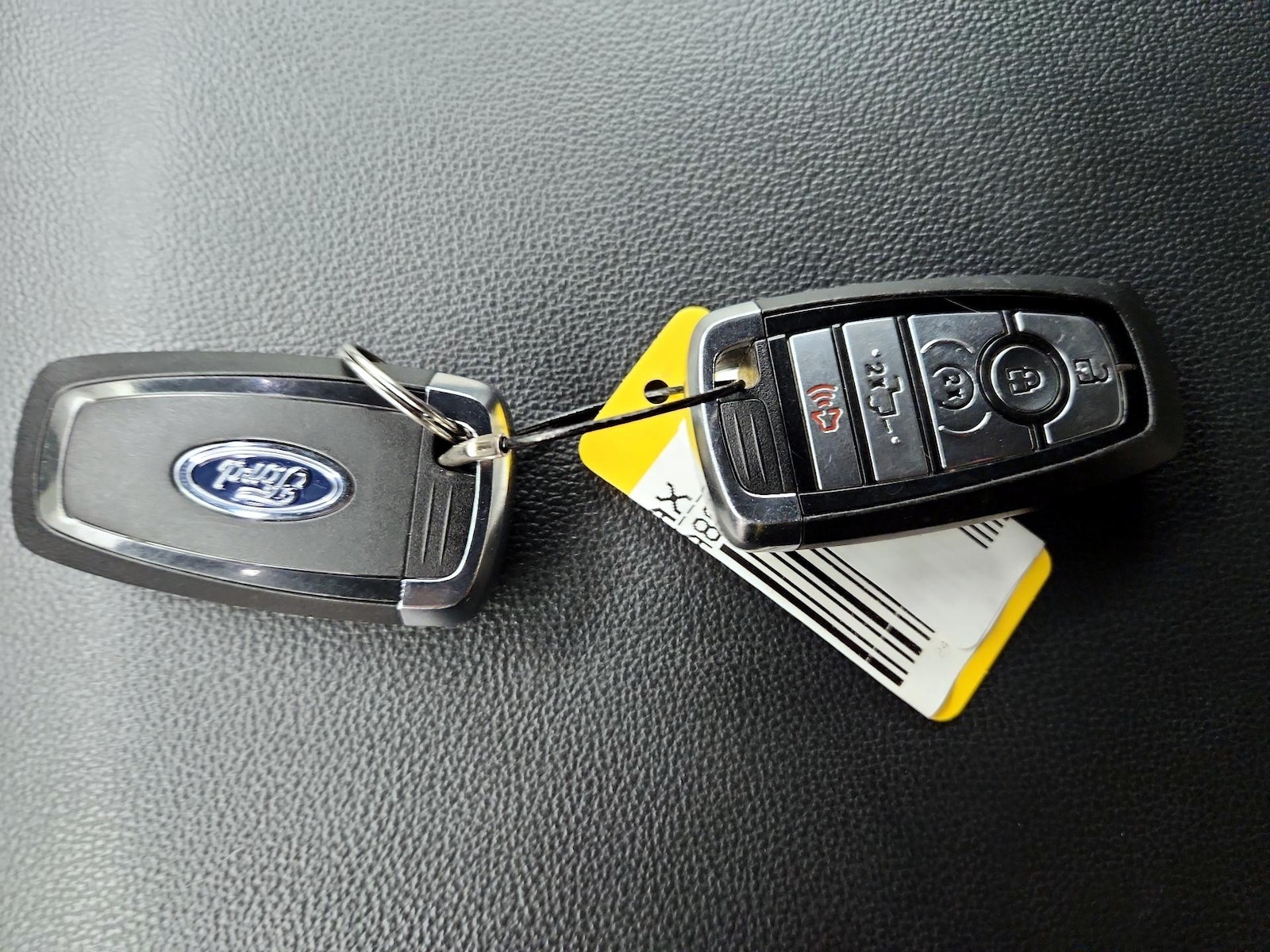 2024 Ford F-150 Lariat - Photo 25