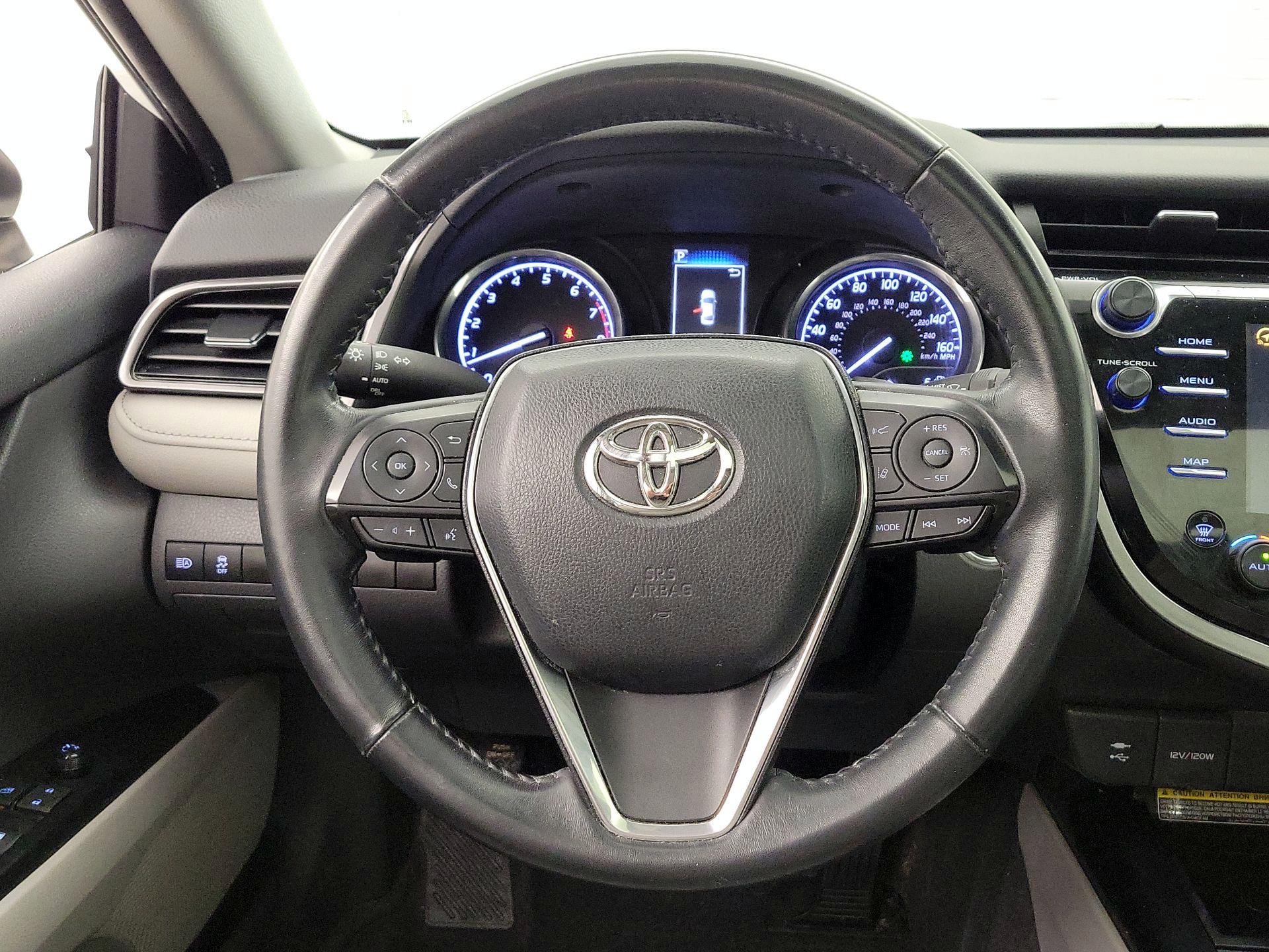 Thumbnail: 2019 Toyota Camry - 10