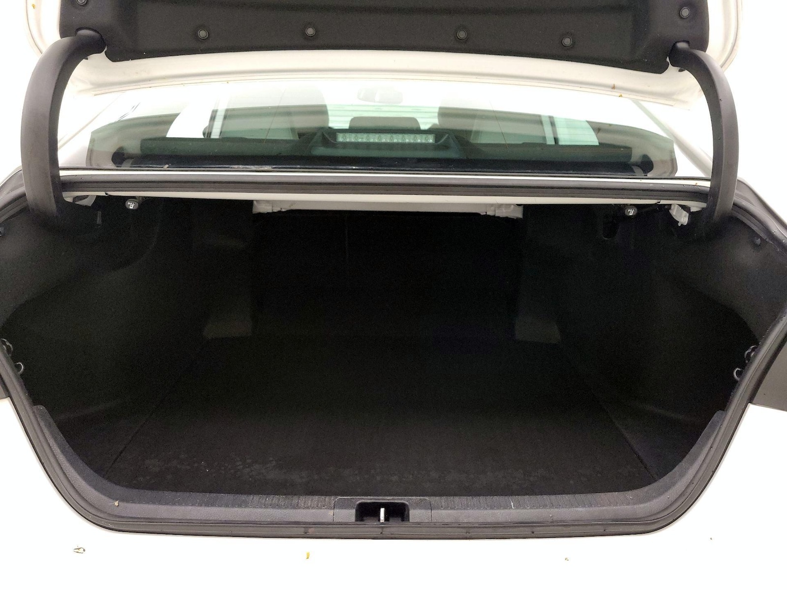 2019 Toyota Camry SE - Photo 22