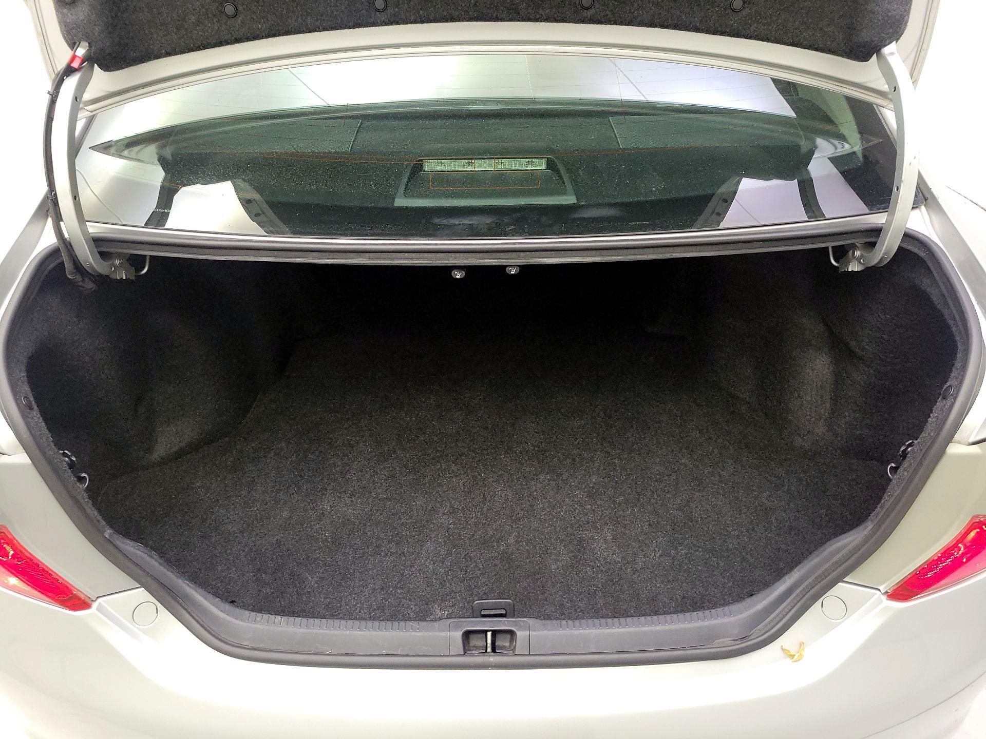 Thumbnail: 2014 Toyota Camry - 20