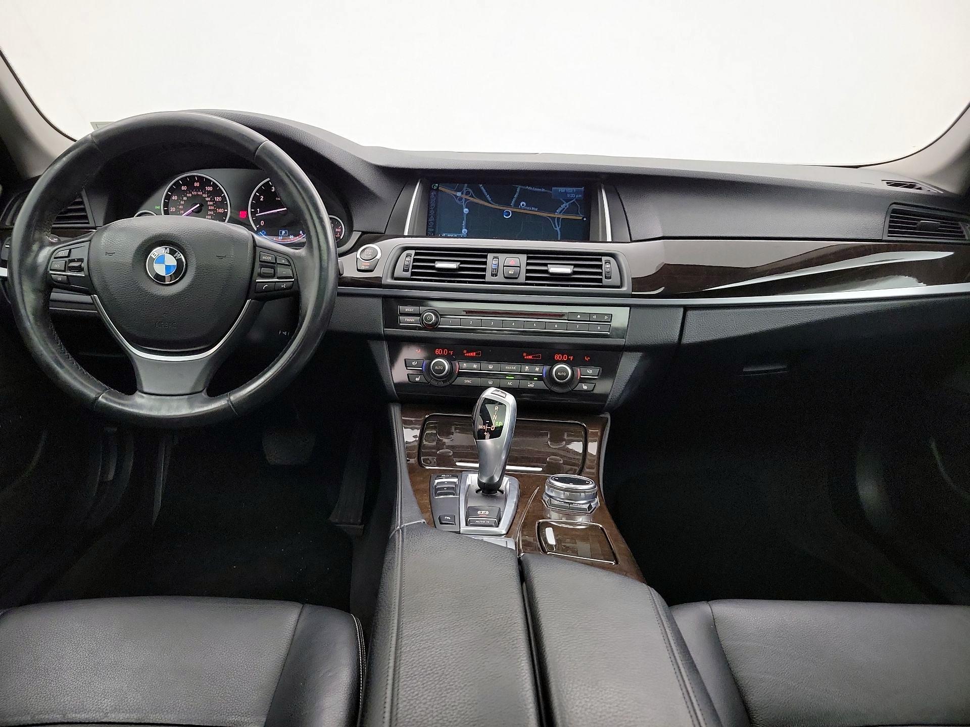 Thumbnail: 2014 BMW 5 Series - 9
