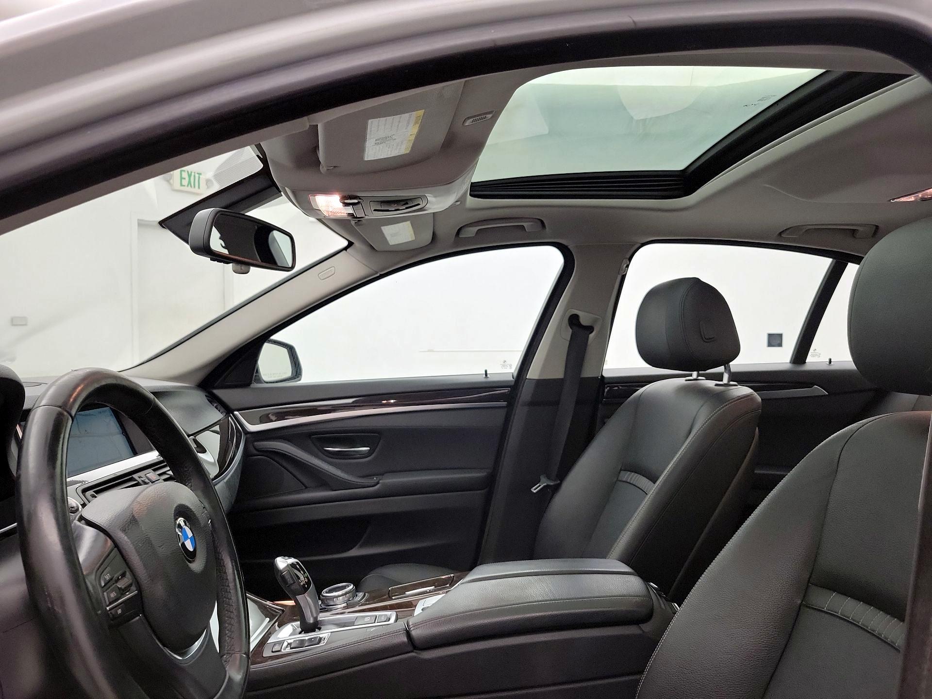 Thumbnail: 2014 BMW 5 Series - 20