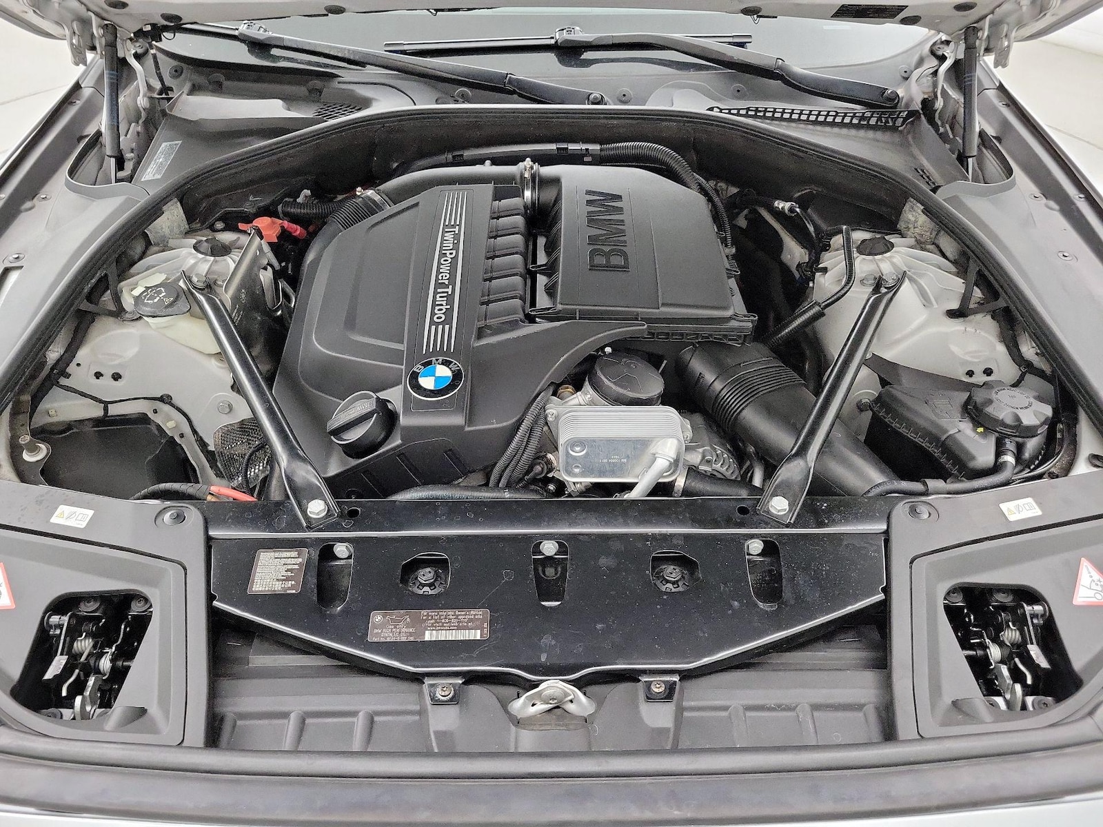 2014 BMW 5 Series 535i - Photo 24