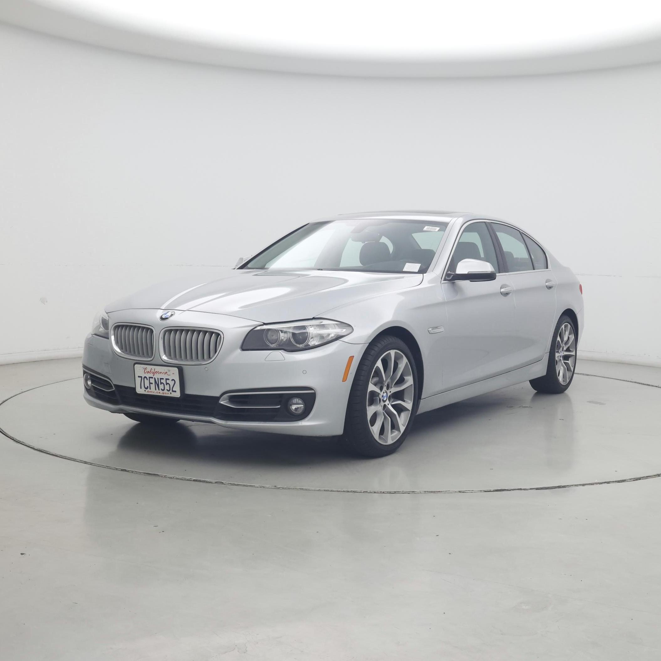 Thumbnail: 2014 BMW 5 Series - 4