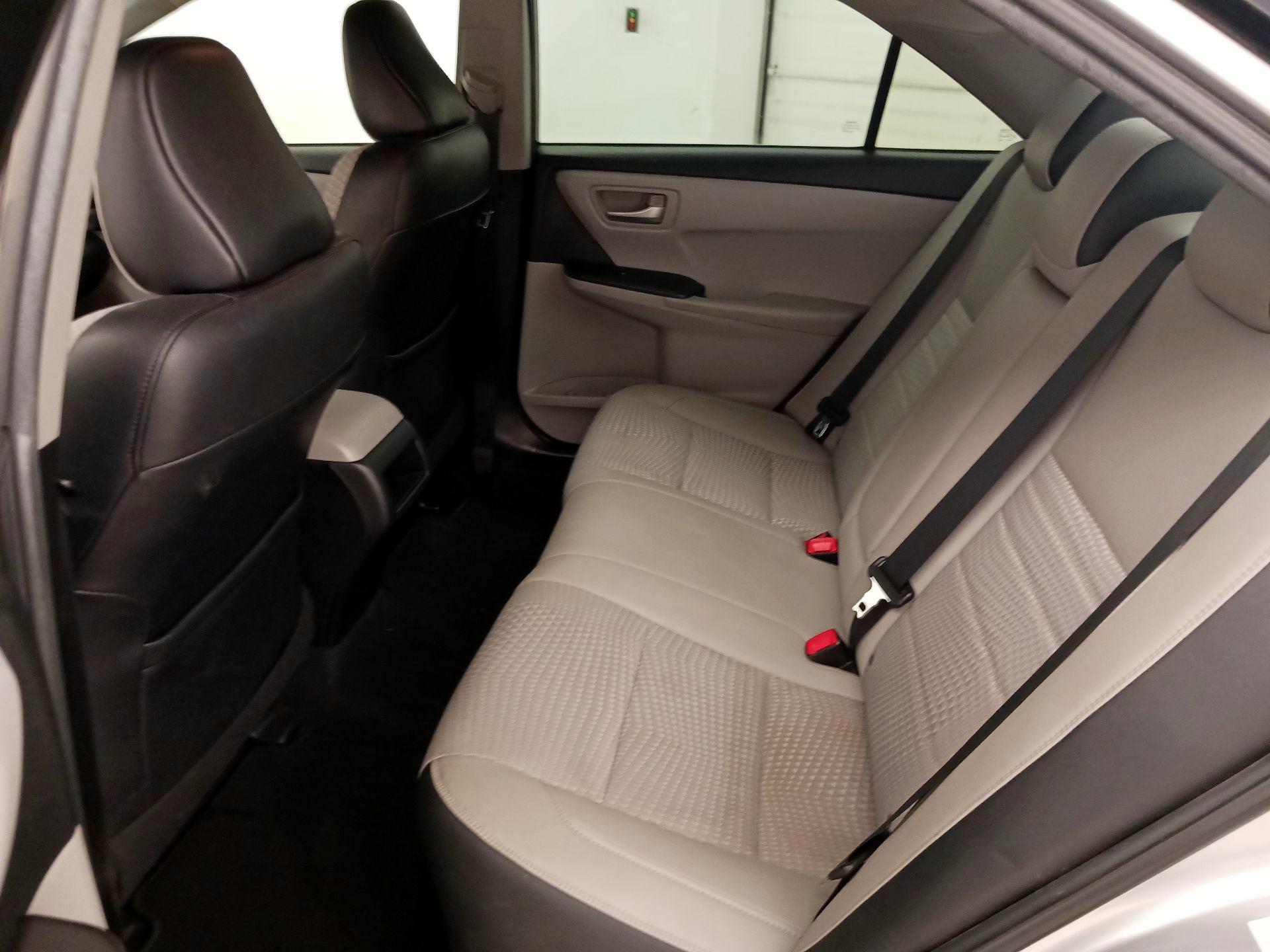 Thumbnail: 2015 Toyota Camry - 19