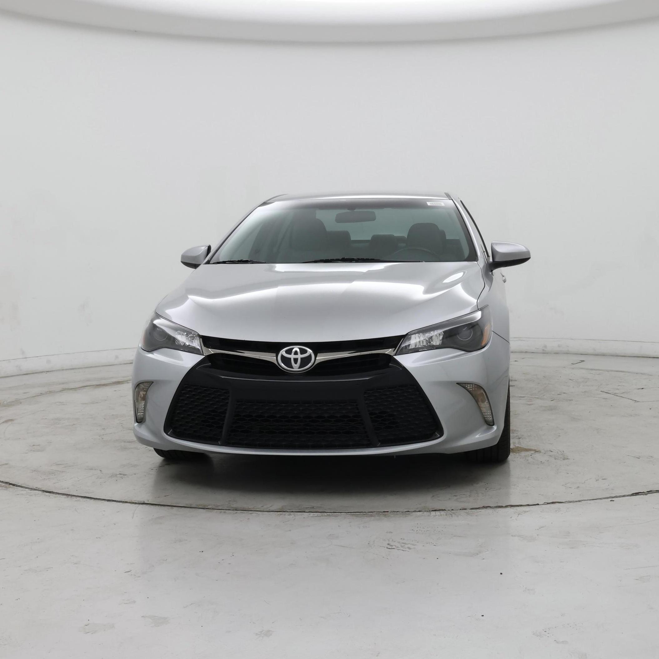 Thumbnail: 2015 Toyota Camry - 5