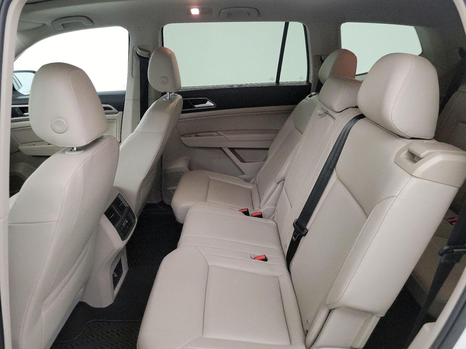 2019 Volkswagen Atlas SE w/Tech - Photo 20