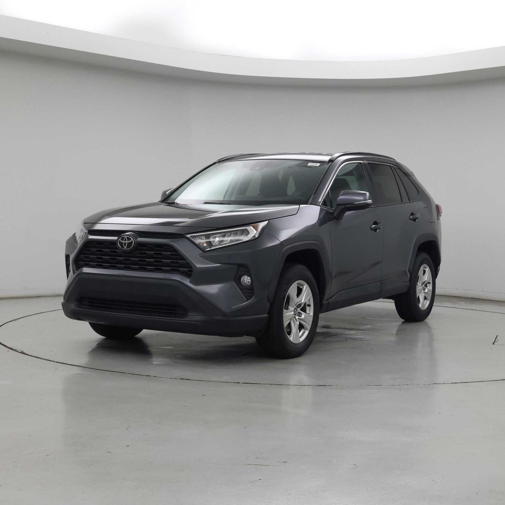 Thumbnail: 2021 Toyota RAV4 - 4