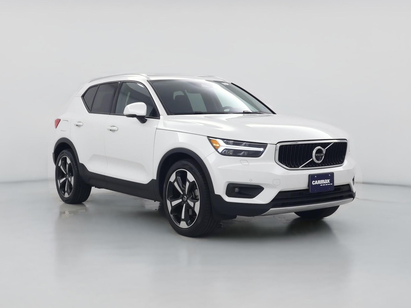 2022 Volvo XC40