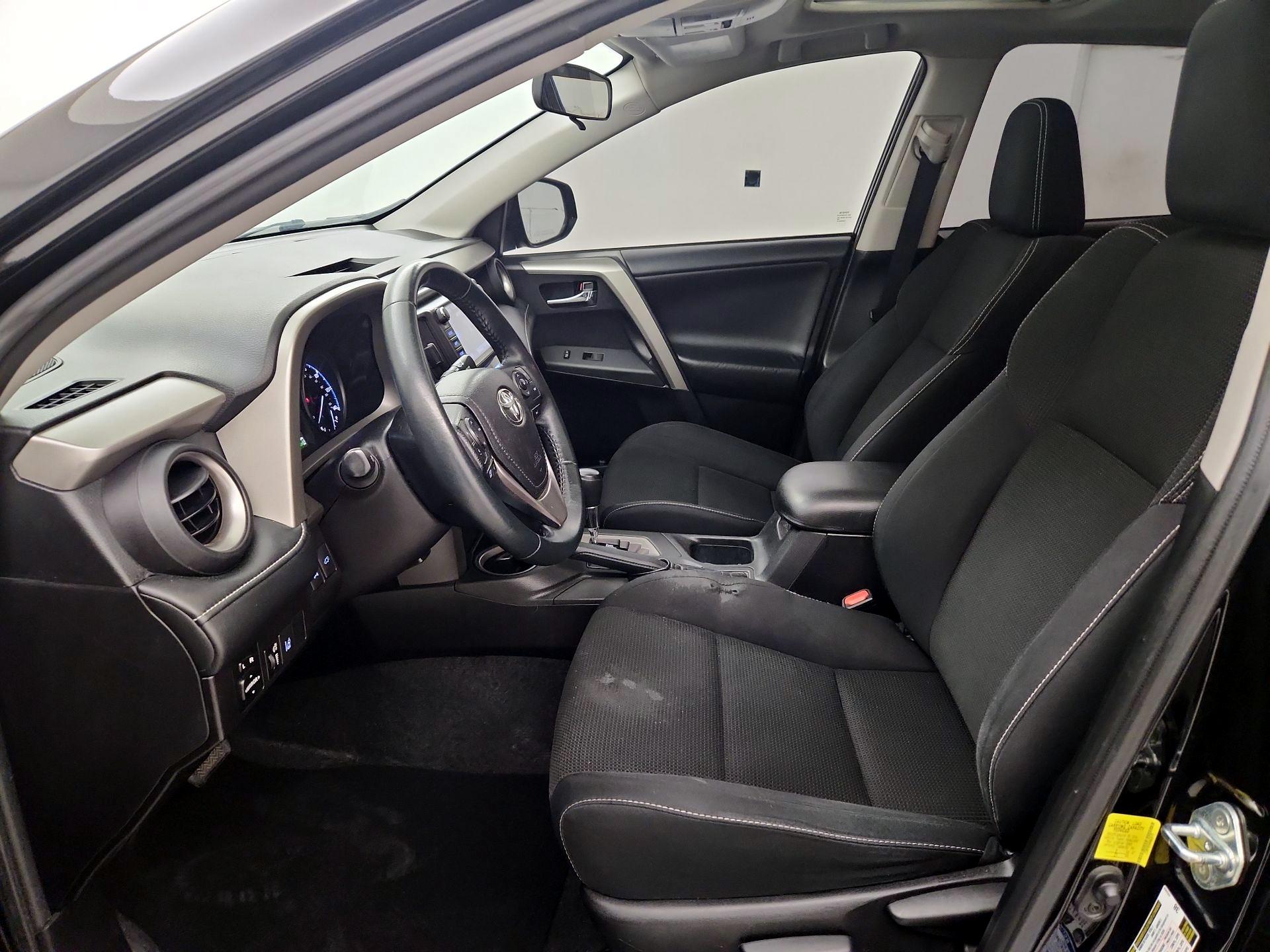 Thumbnail: 2017 Toyota RAV4 - 11